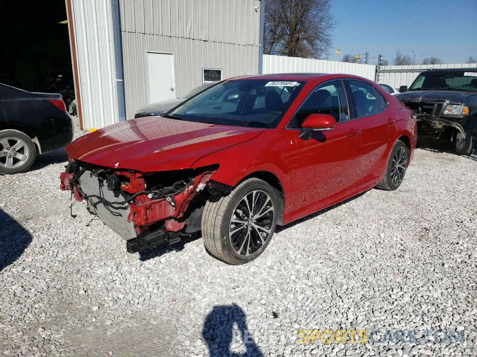2 Photograph of a damaged car 4T1B11HK1KU283999 TOYOTA CAMRY 2019