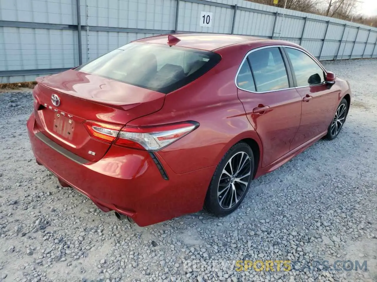 4 Photograph of a damaged car 4T1B11HK1KU293819 TOYOTA CAMRY 2019