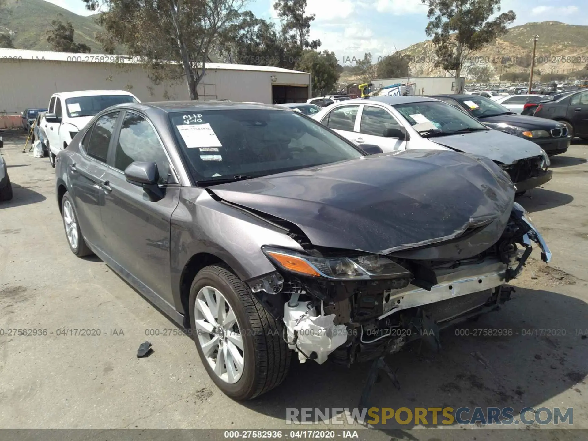 1 Photograph of a damaged car 4T1B11HK1KU690009 TOYOTA CAMRY 2019