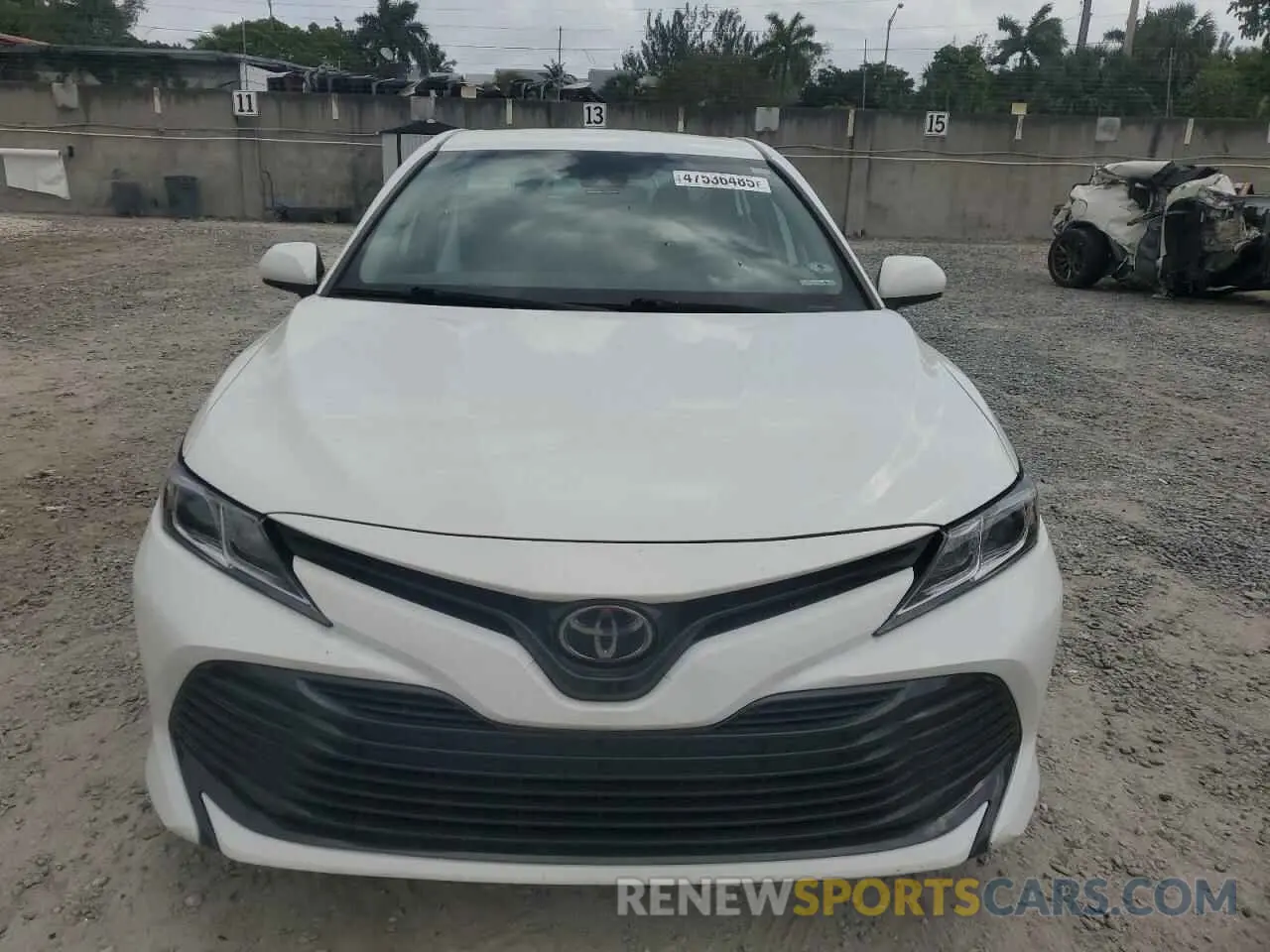 5 Photograph of a damaged car 4T1B11HK1KU700912 TOYOTA CAMRY 2019