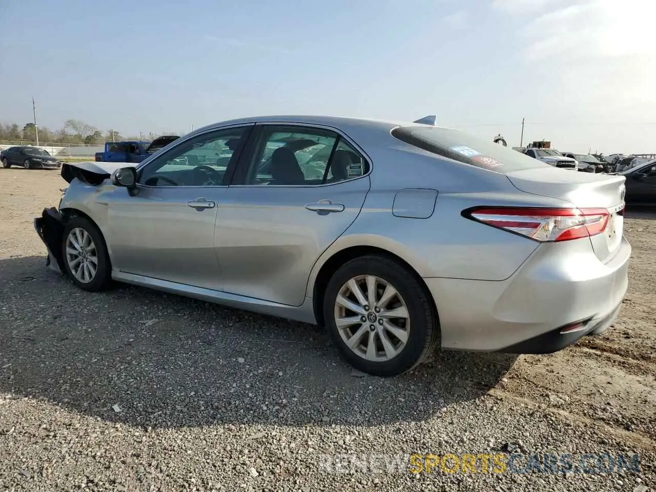2 Photograph of a damaged car 4T1B11HK1KU704457 TOYOTA CAMRY 2019