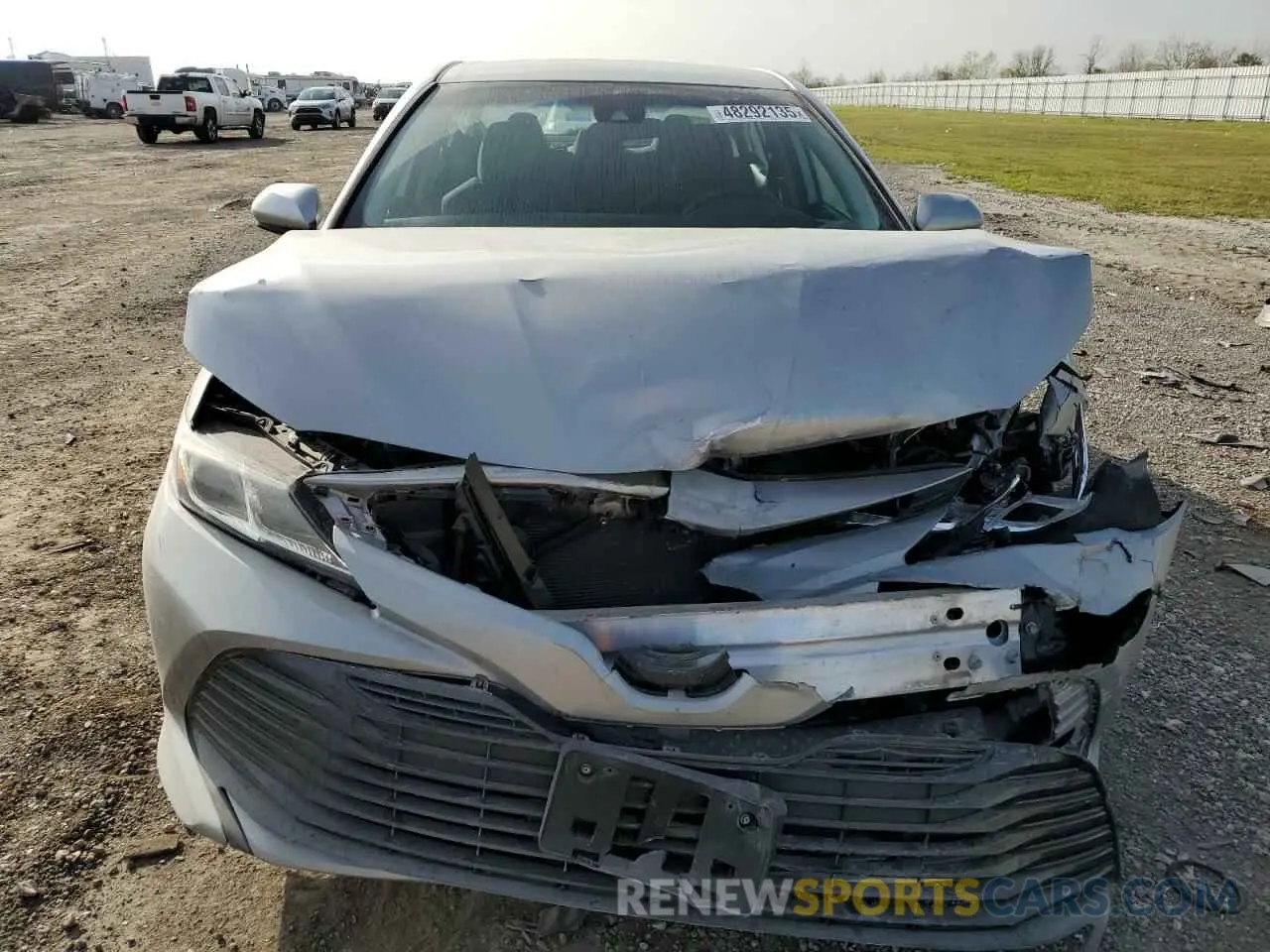 5 Photograph of a damaged car 4T1B11HK1KU704457 TOYOTA CAMRY 2019