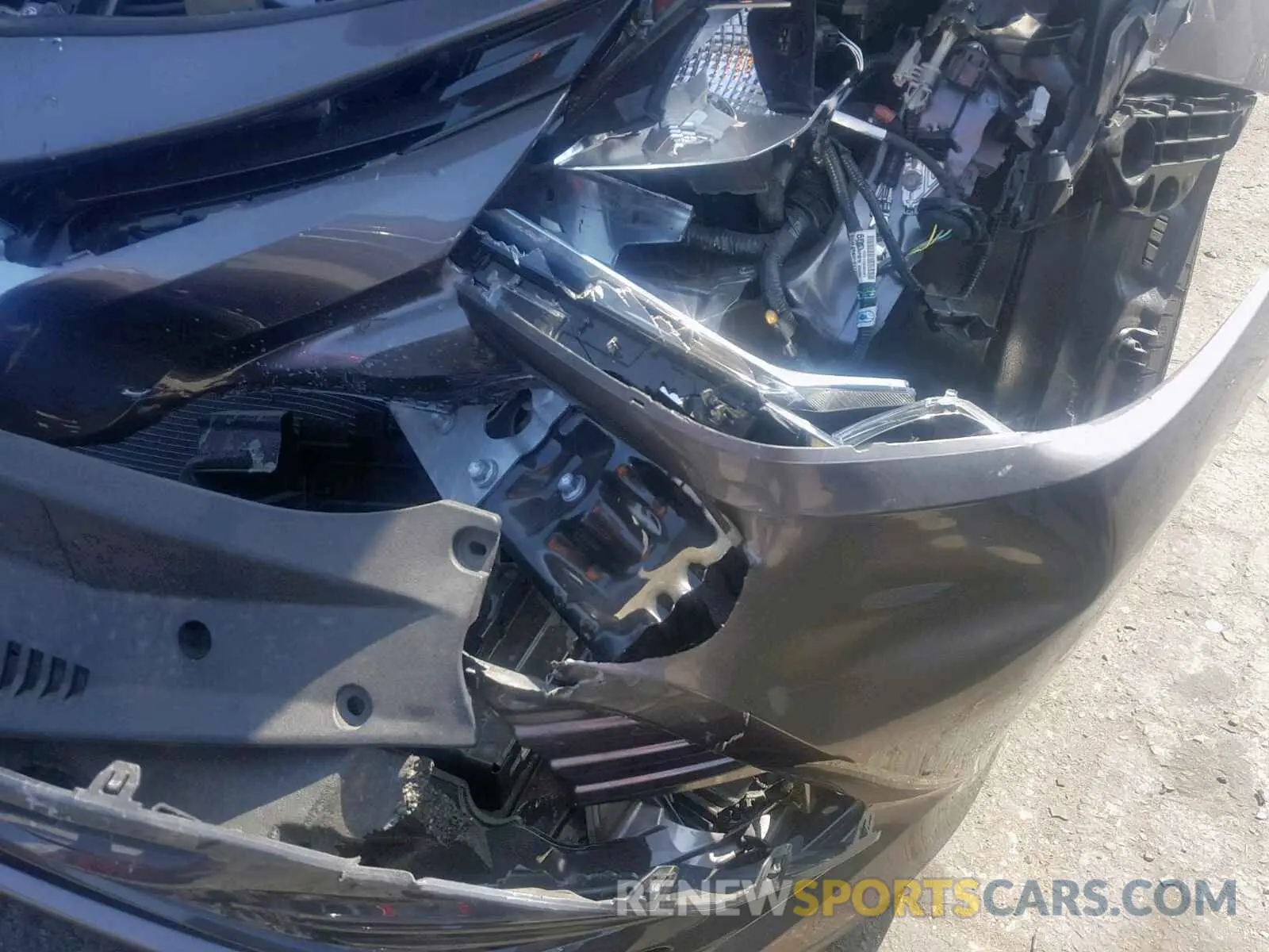 9 Photograph of a damaged car 4T1B11HK1KU707049 TOYOTA CAMRY 2019