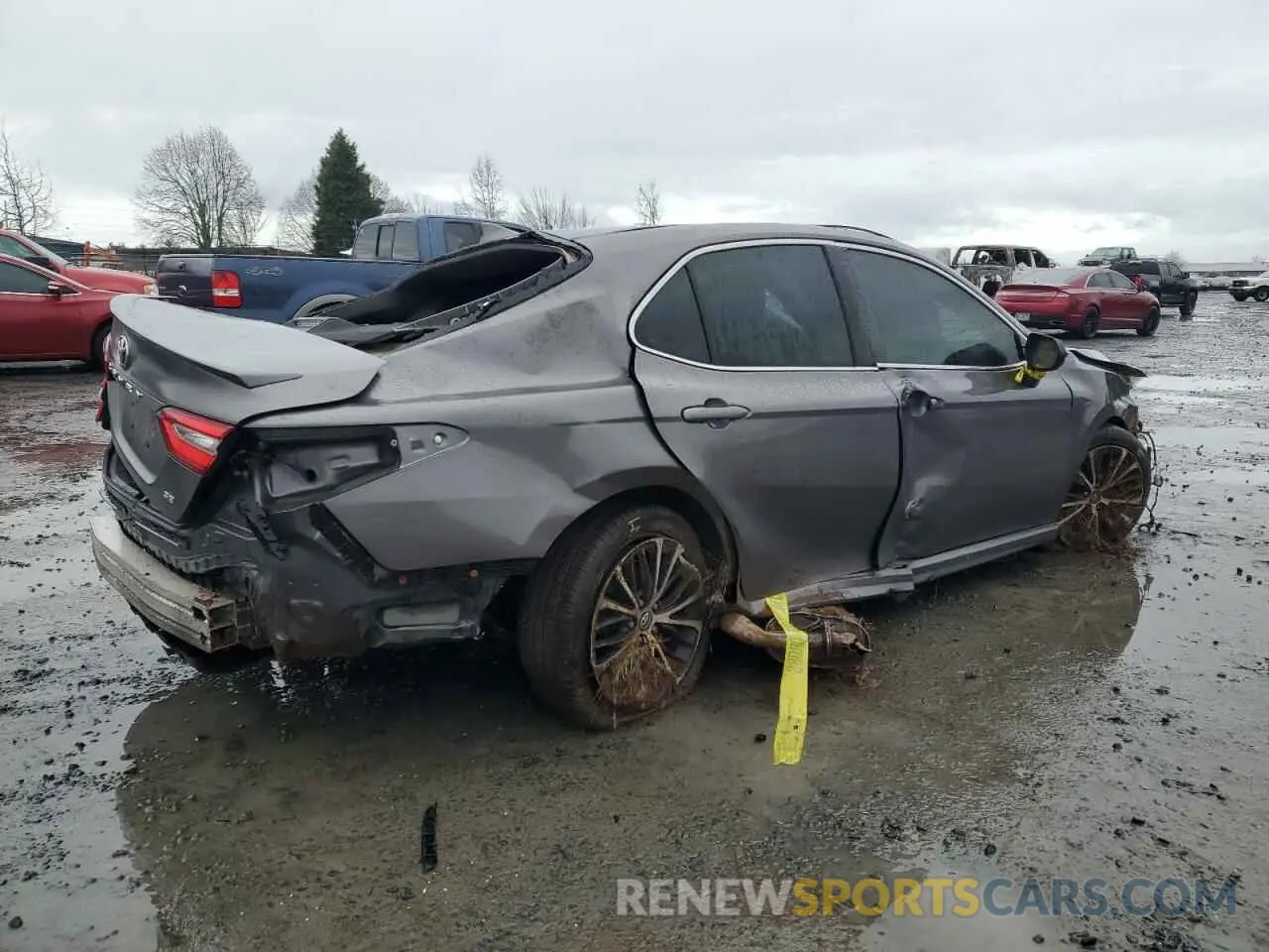 3 Photograph of a damaged car 4T1B11HK1KU715085 TOYOTA CAMRY 2019