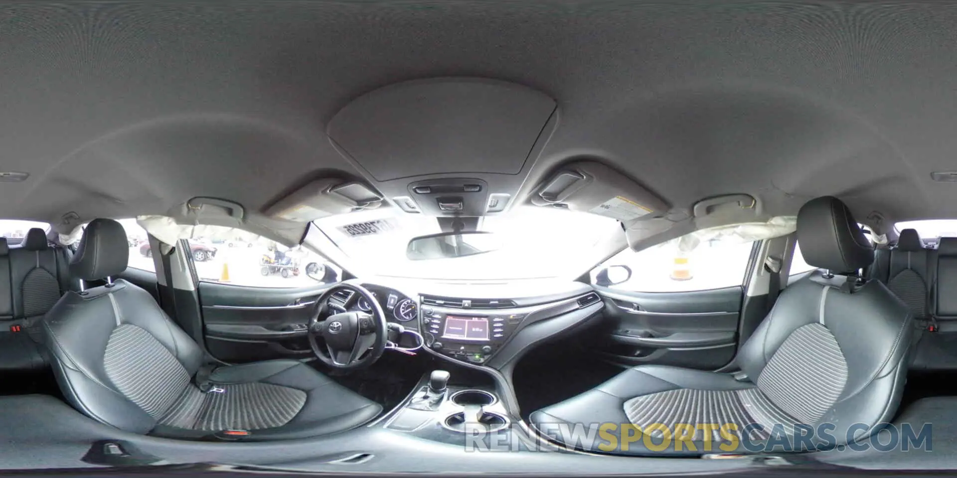 12 Photograph of a damaged car 4T1B11HK1KU715491 TOYOTA CAMRY 2019