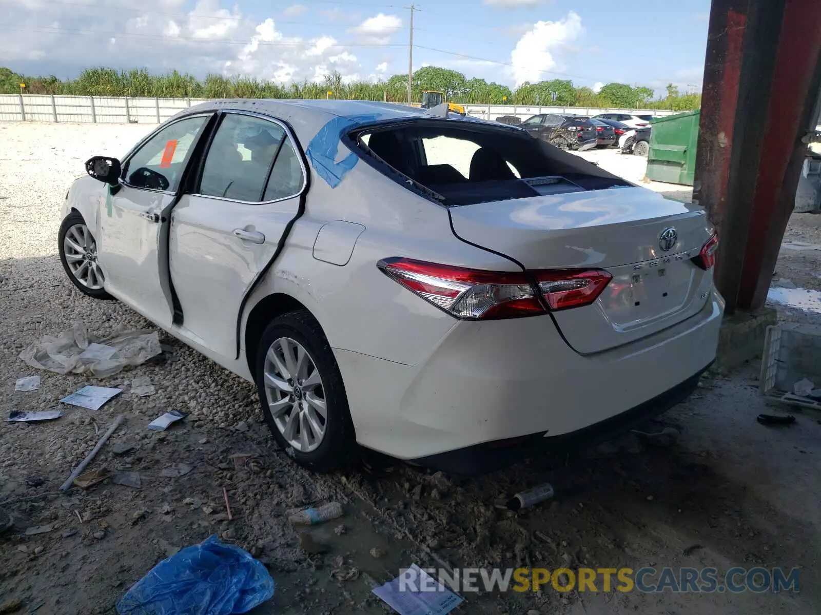 3 Photograph of a damaged car 4T1B11HK1KU718049 TOYOTA CAMRY 2019