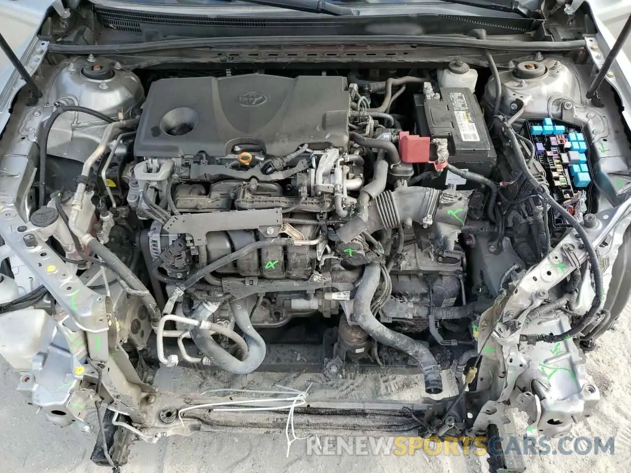 11 Photograph of a damaged car 4T1B11HK1KU726264 TOYOTA CAMRY 2019