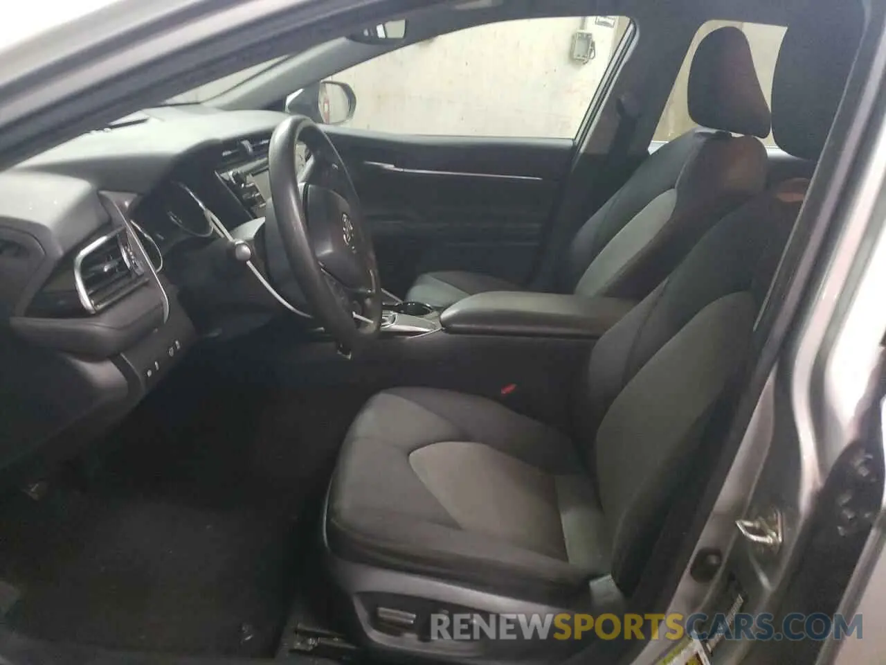 7 Photograph of a damaged car 4T1B11HK1KU727771 TOYOTA CAMRY 2019