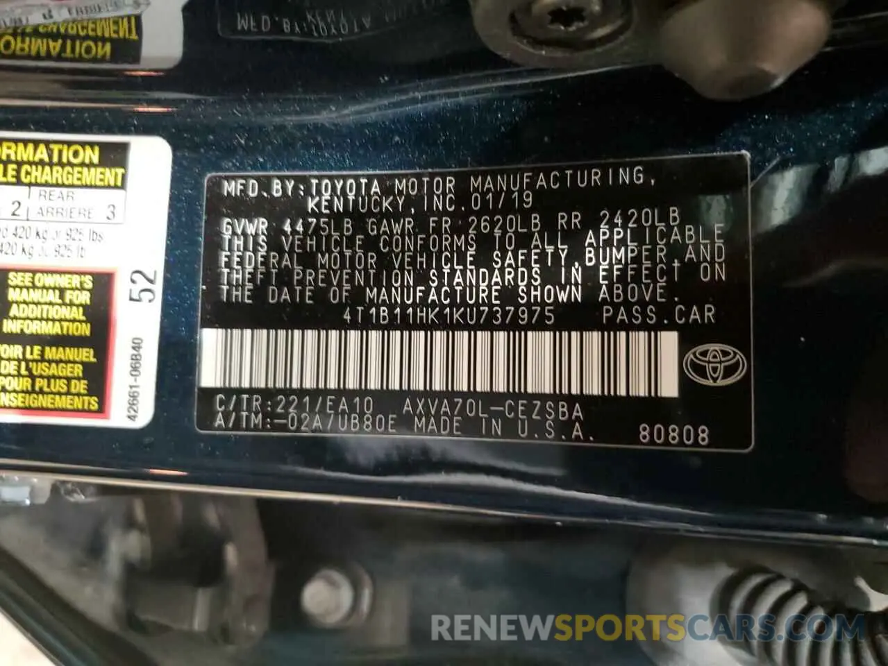 12 Photograph of a damaged car 4T1B11HK1KU737975 TOYOTA CAMRY 2019