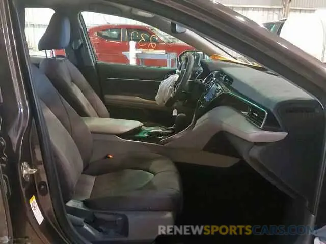 5 Photograph of a damaged car 4T1B11HK1KU750161 TOYOTA CAMRY 2019