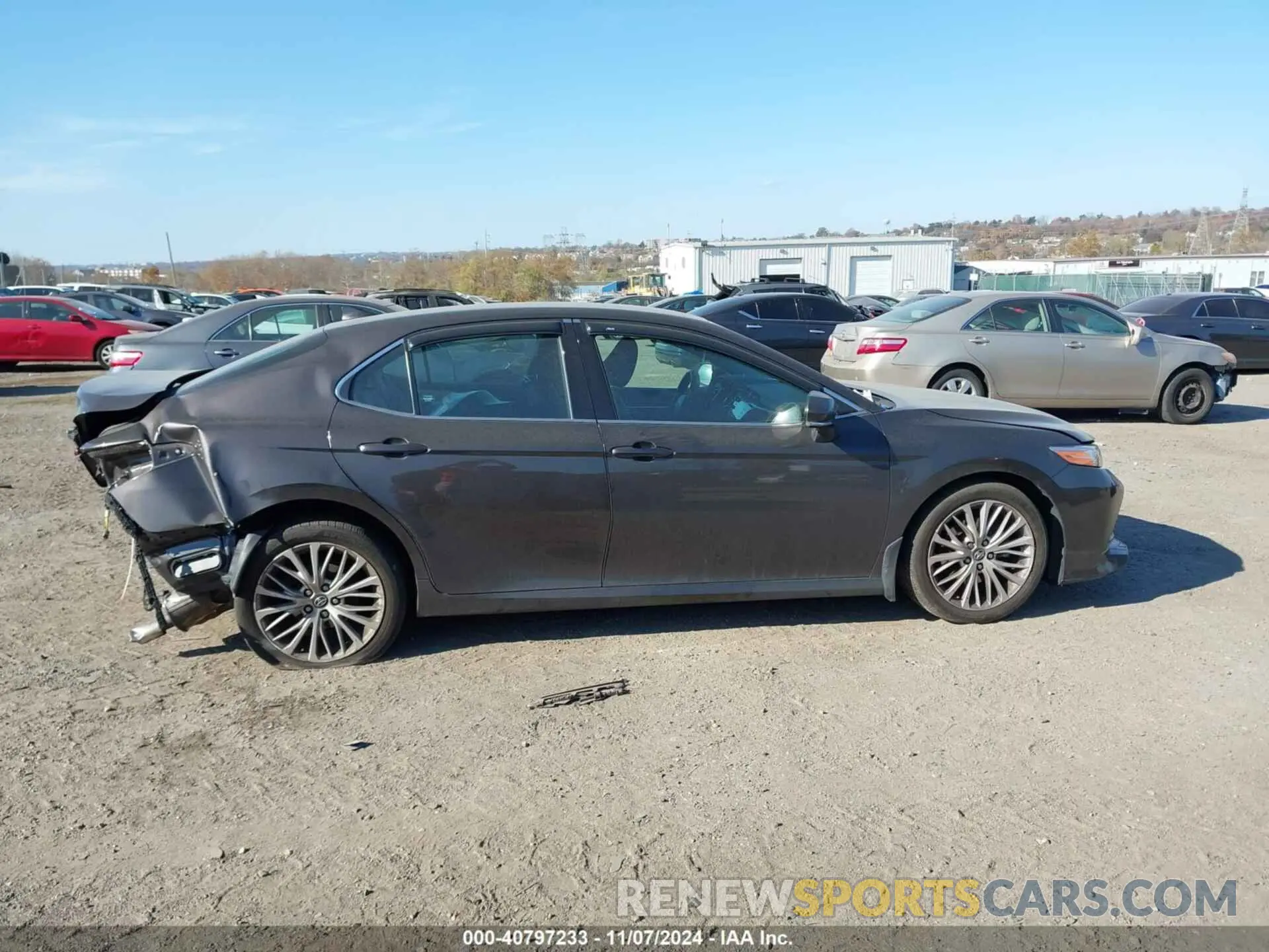 14 Фотография поврежденного автомобиля 4T1B11HK1KU756218 TOYOTA CAMRY 2019