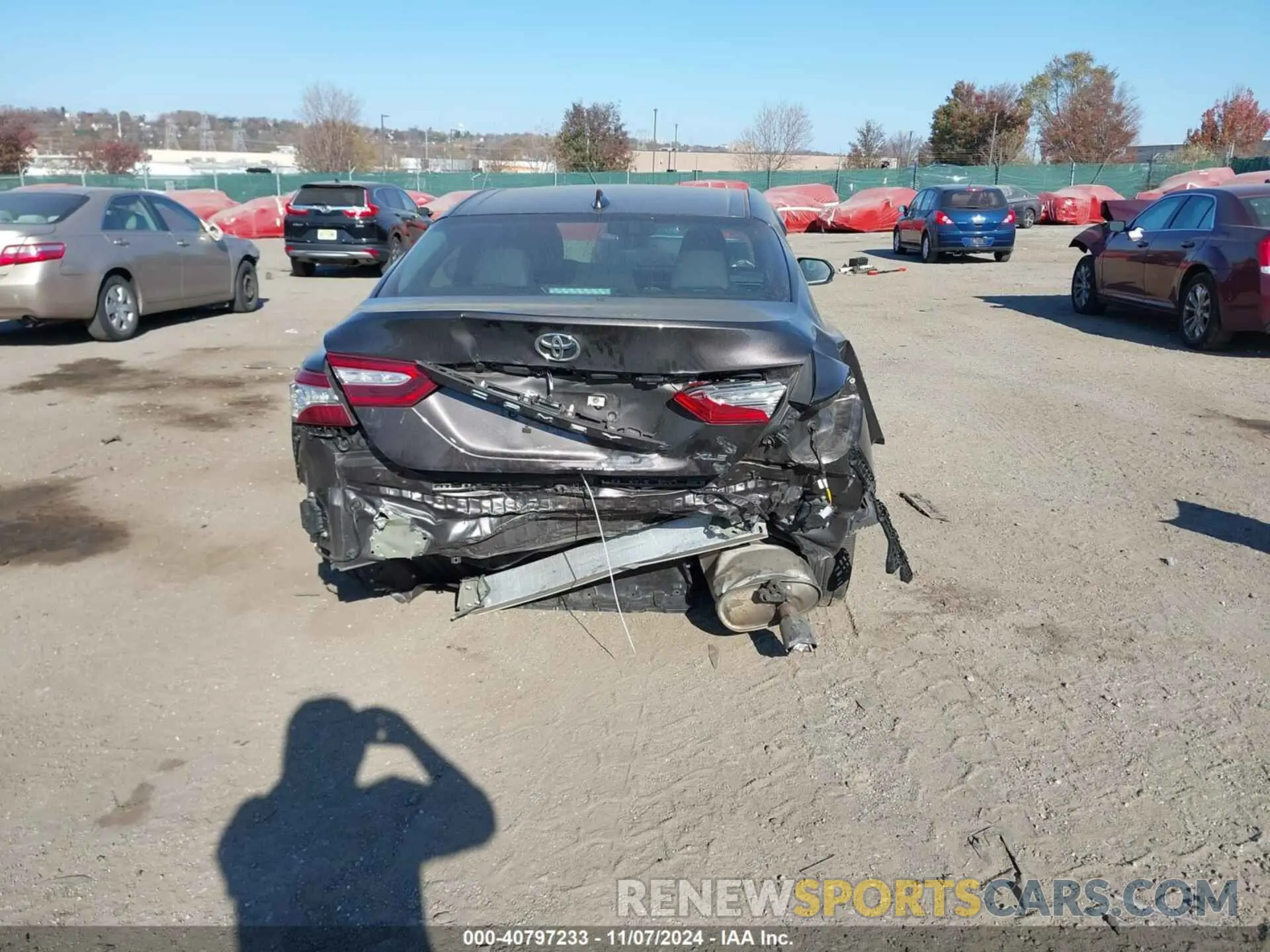6 Фотография поврежденного автомобиля 4T1B11HK1KU756218 TOYOTA CAMRY 2019