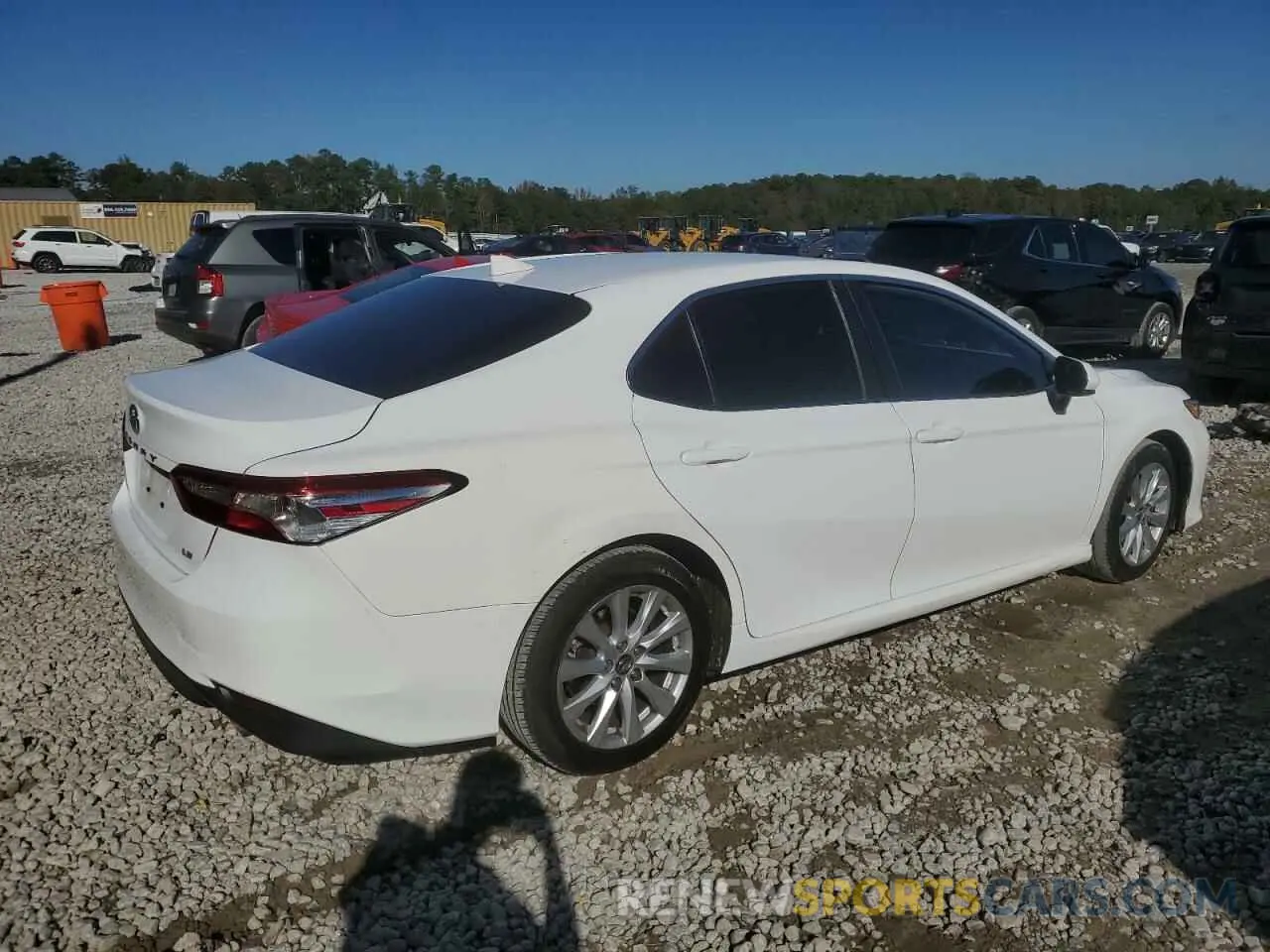 3 Photograph of a damaged car 4T1B11HK1KU756820 TOYOTA CAMRY 2019