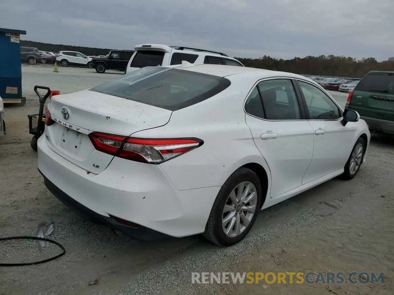 3 Photograph of a damaged car 4T1B11HK1KU780776 TOYOTA CAMRY 2019