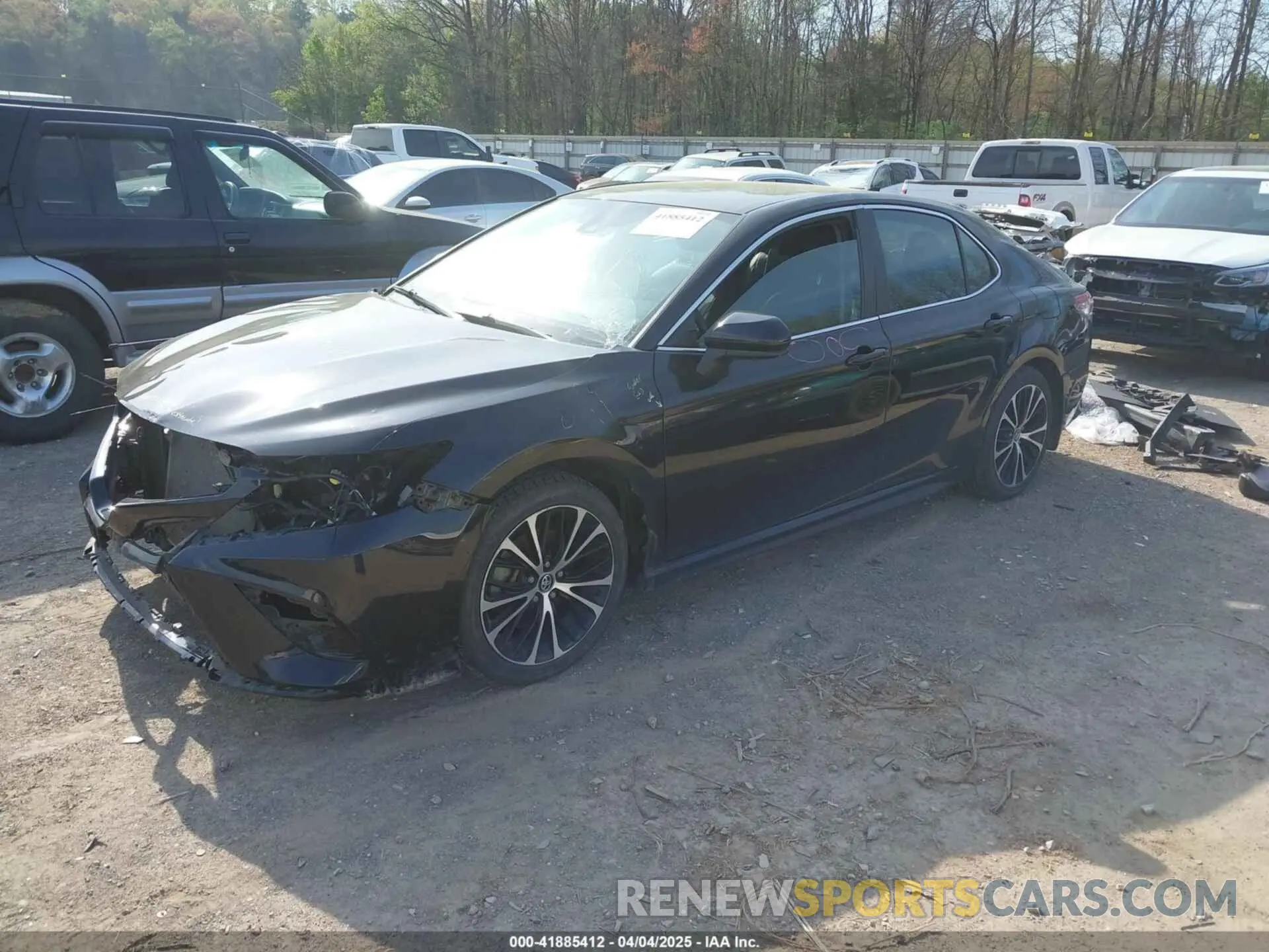 2 Photograph of a damaged car 4T1B11HK1KU782561 TOYOTA CAMRY 2019