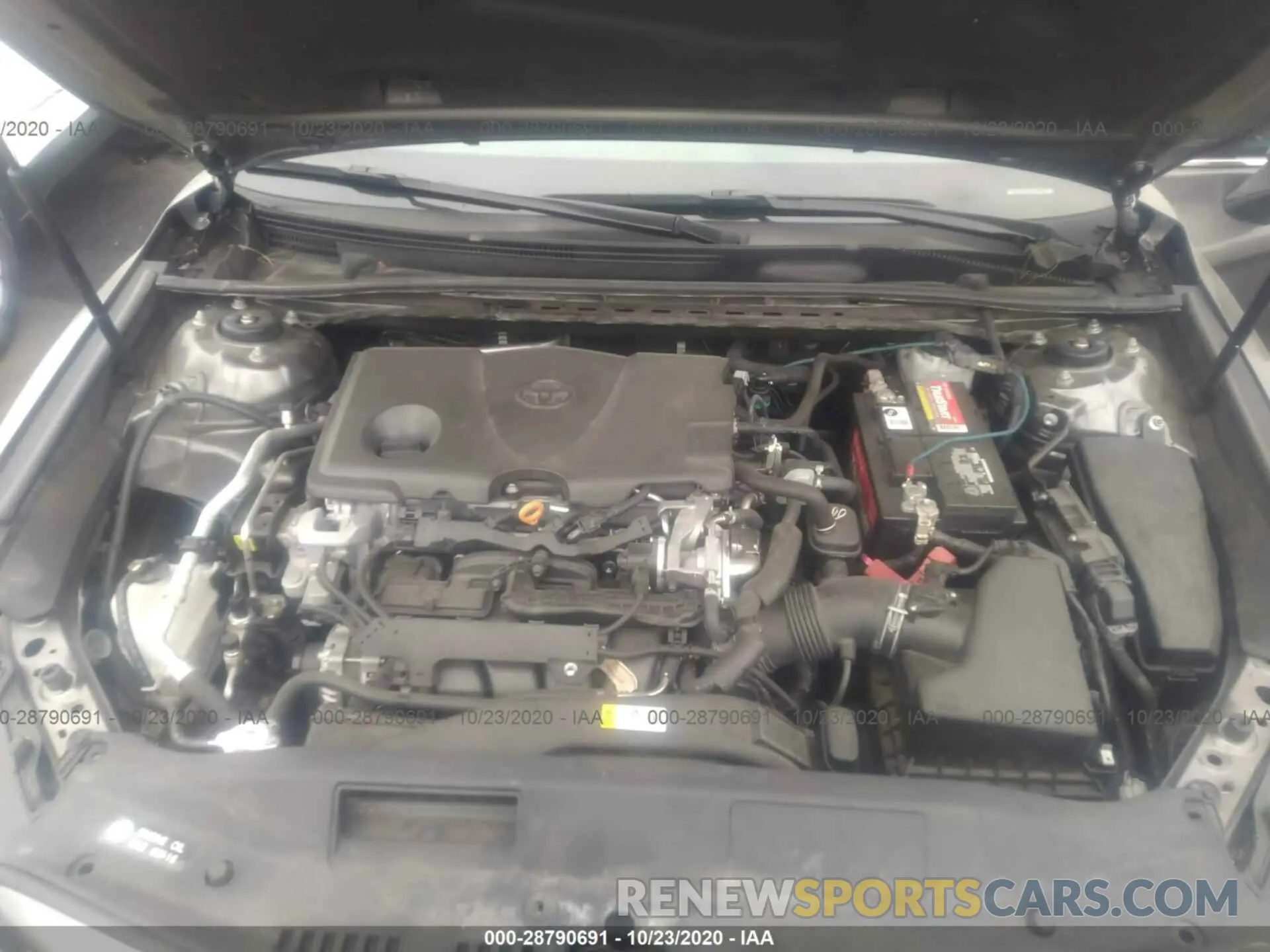 10 Photograph of a damaged car 4T1B11HK1KU784701 TOYOTA CAMRY 2019