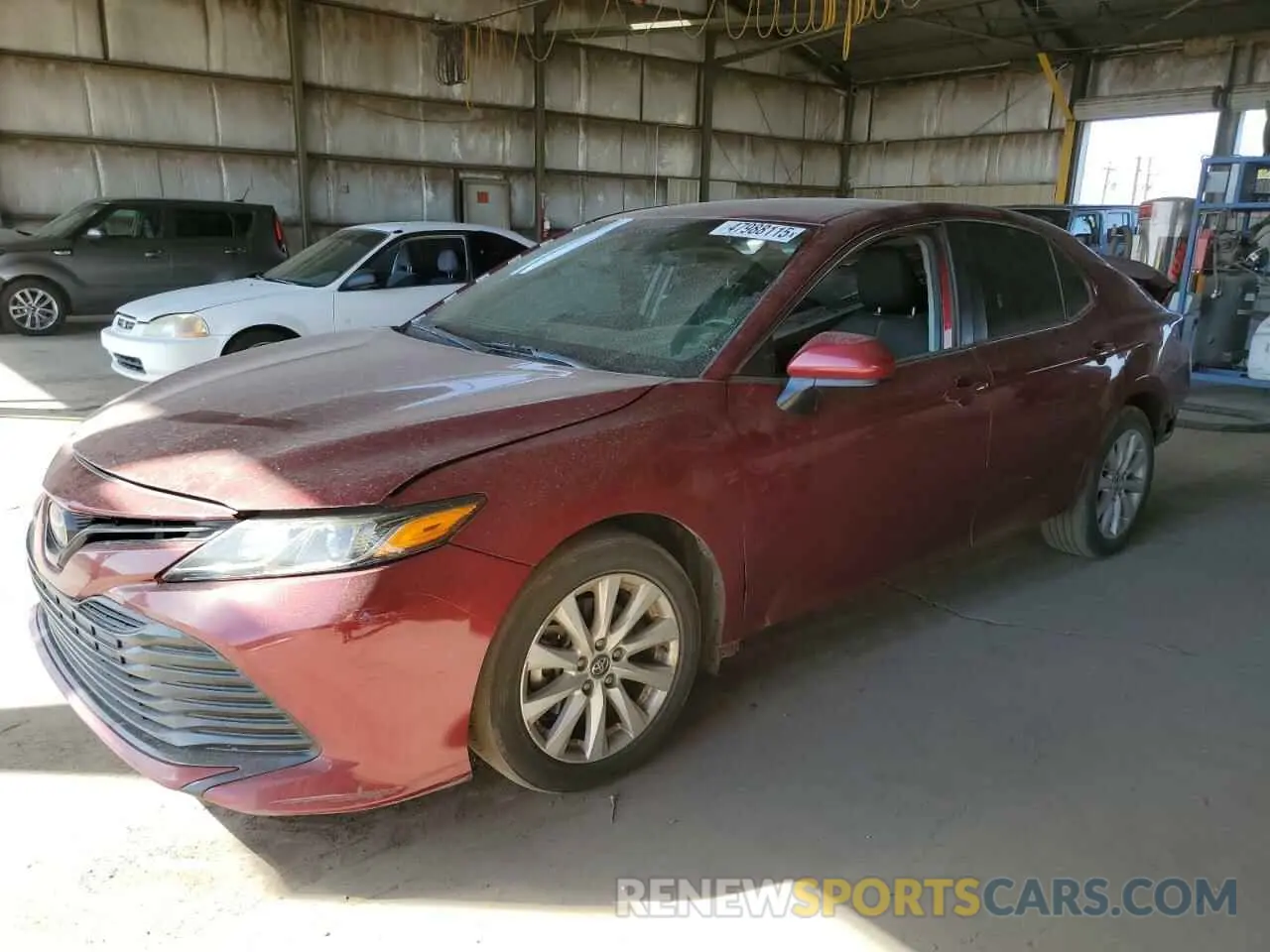 1 Photograph of a damaged car 4T1B11HK1KU785878 TOYOTA CAMRY 2019