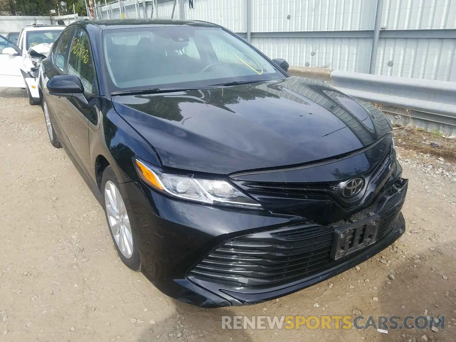 1 Photograph of a damaged car 4T1B11HK1KU789624 TOYOTA CAMRY 2019