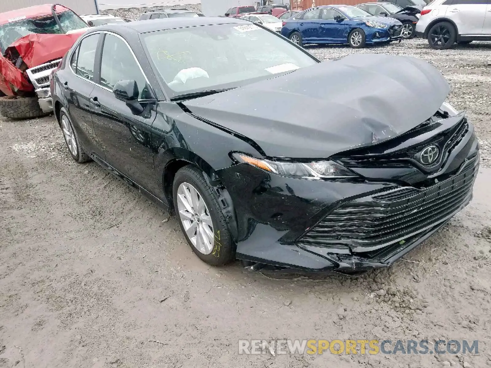 1 Photograph of a damaged car 4T1B11HK1KU800993 TOYOTA CAMRY 2019