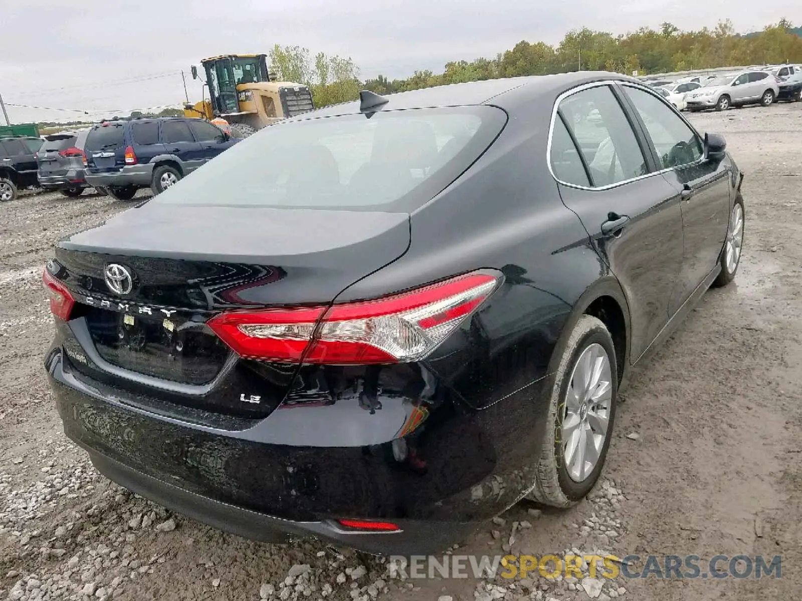 4 Photograph of a damaged car 4T1B11HK1KU800993 TOYOTA CAMRY 2019