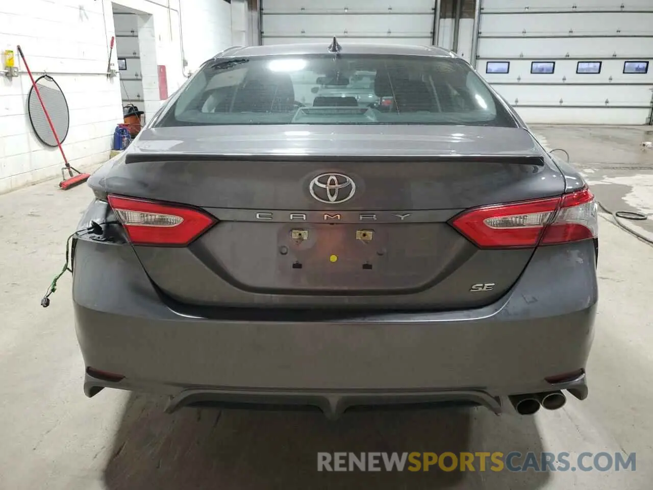 6 Photograph of a damaged car 4T1B11HK1KU803327 TOYOTA CAMRY 2019