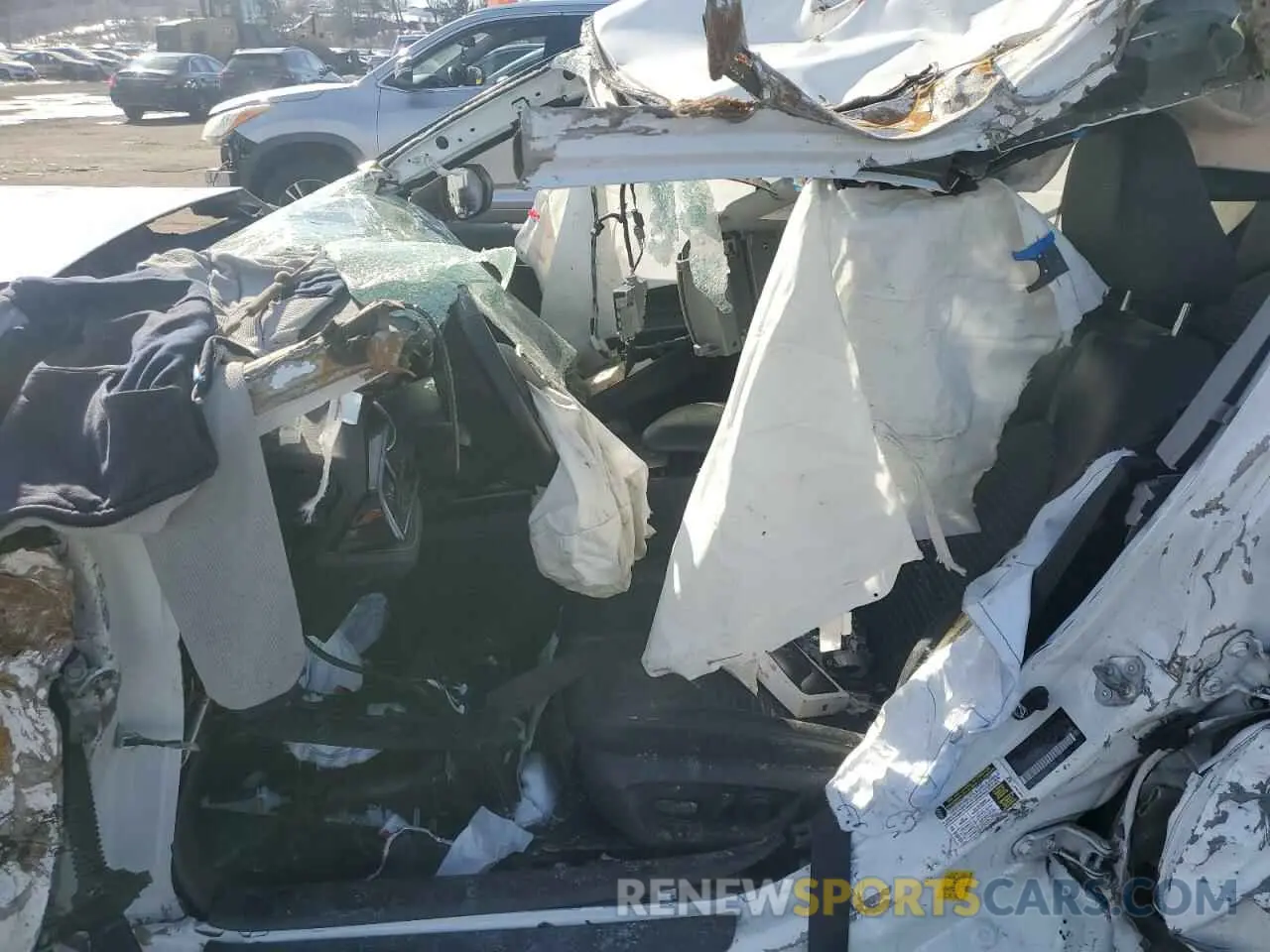 7 Photograph of a damaged car 4T1B11HK1KU805868 TOYOTA CAMRY 2019