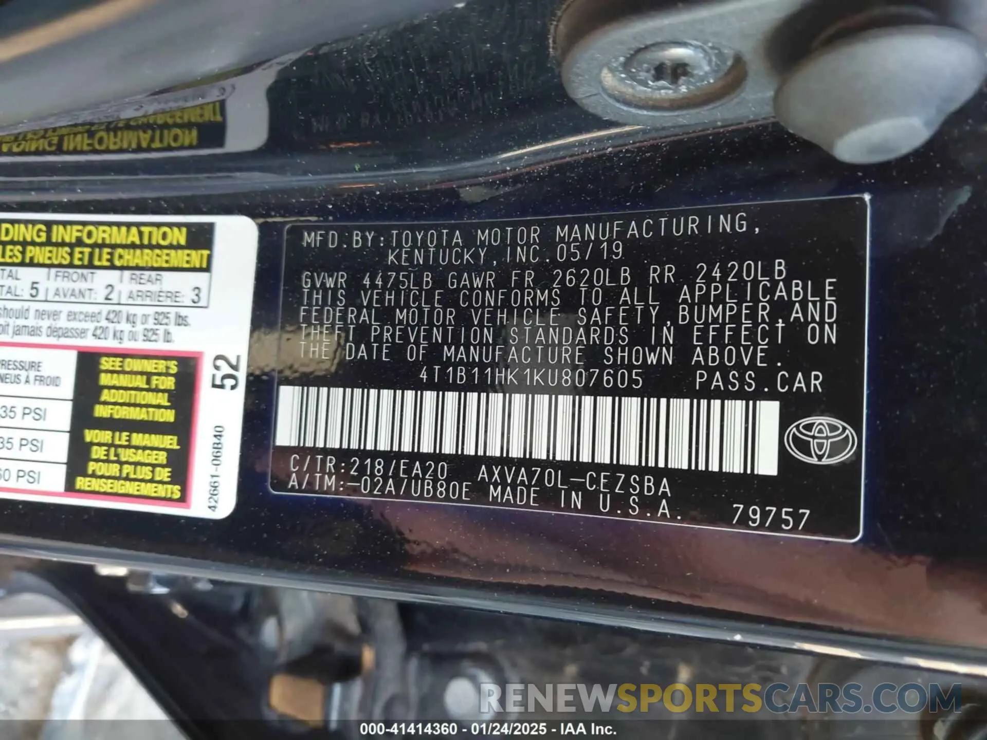 9 Photograph of a damaged car 4T1B11HK1KU807605 TOYOTA CAMRY 2019