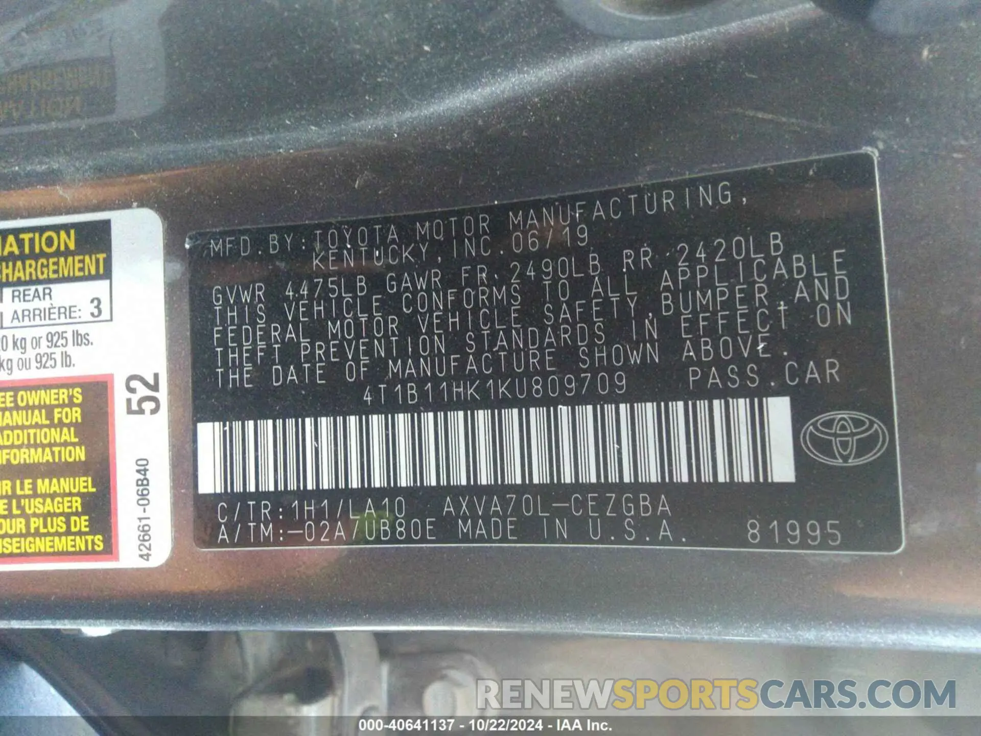 9 Photograph of a damaged car 4T1B11HK1KU809709 TOYOTA CAMRY 2019