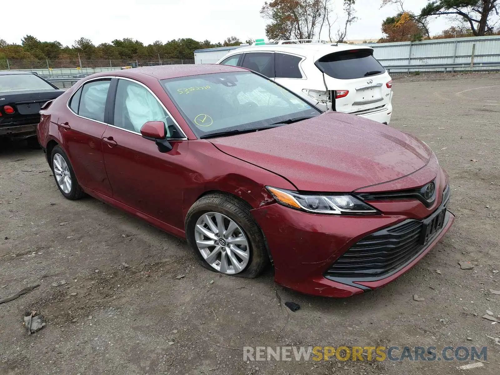 1 Photograph of a damaged car 4T1B11HK1KU815459 TOYOTA CAMRY 2019