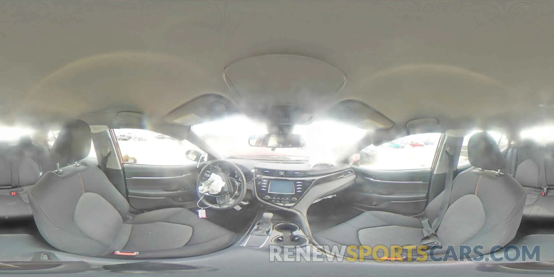 13 Photograph of a damaged car 4T1B11HK1KU819382 TOYOTA CAMRY 2019