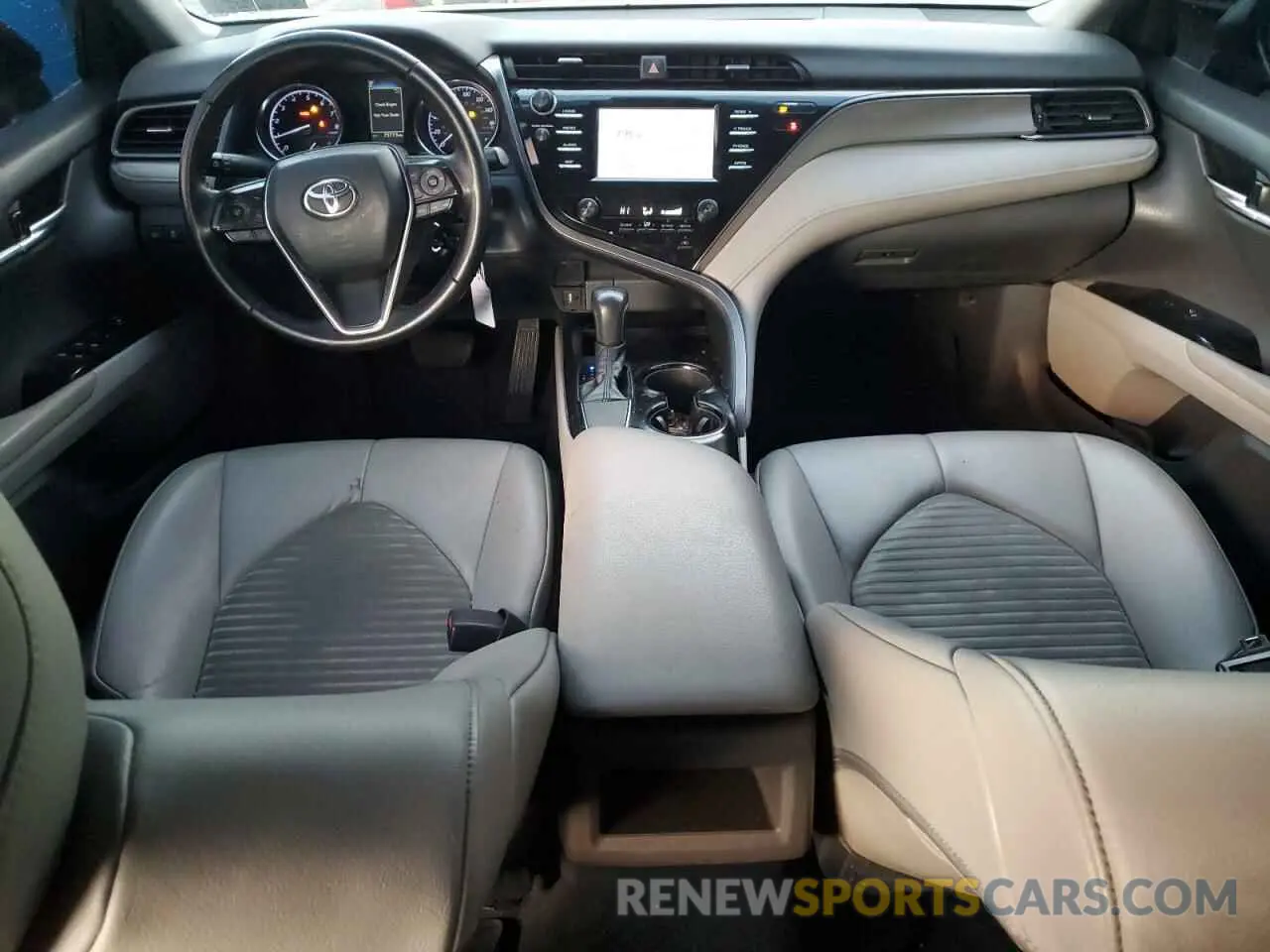 8 Фотография поврежденного автомобиля 4T1B11HK1KU826963 TOYOTA CAMRY 2019