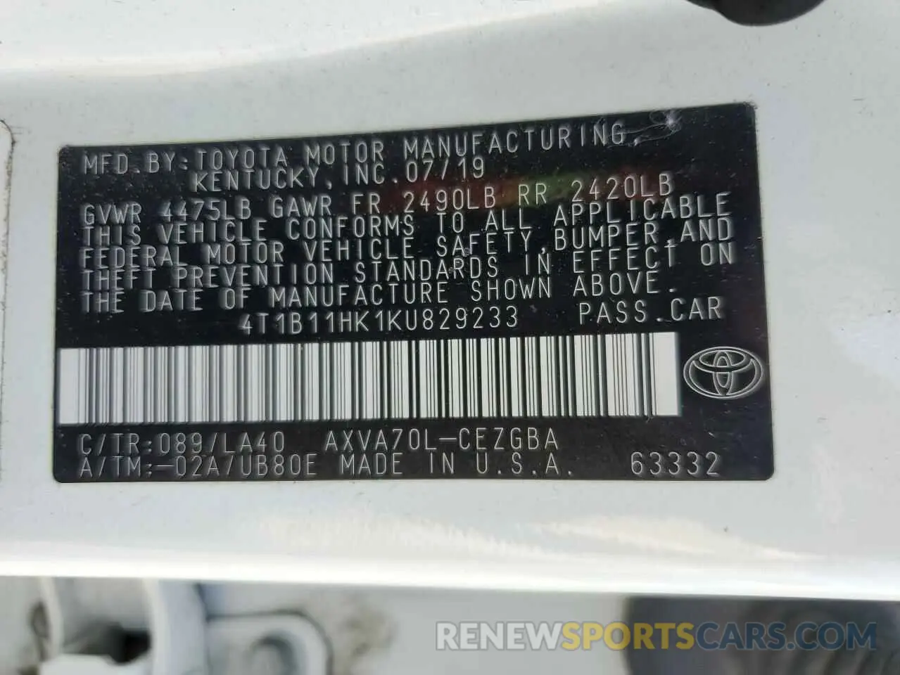 12 Photograph of a damaged car 4T1B11HK1KU829233 TOYOTA CAMRY 2019