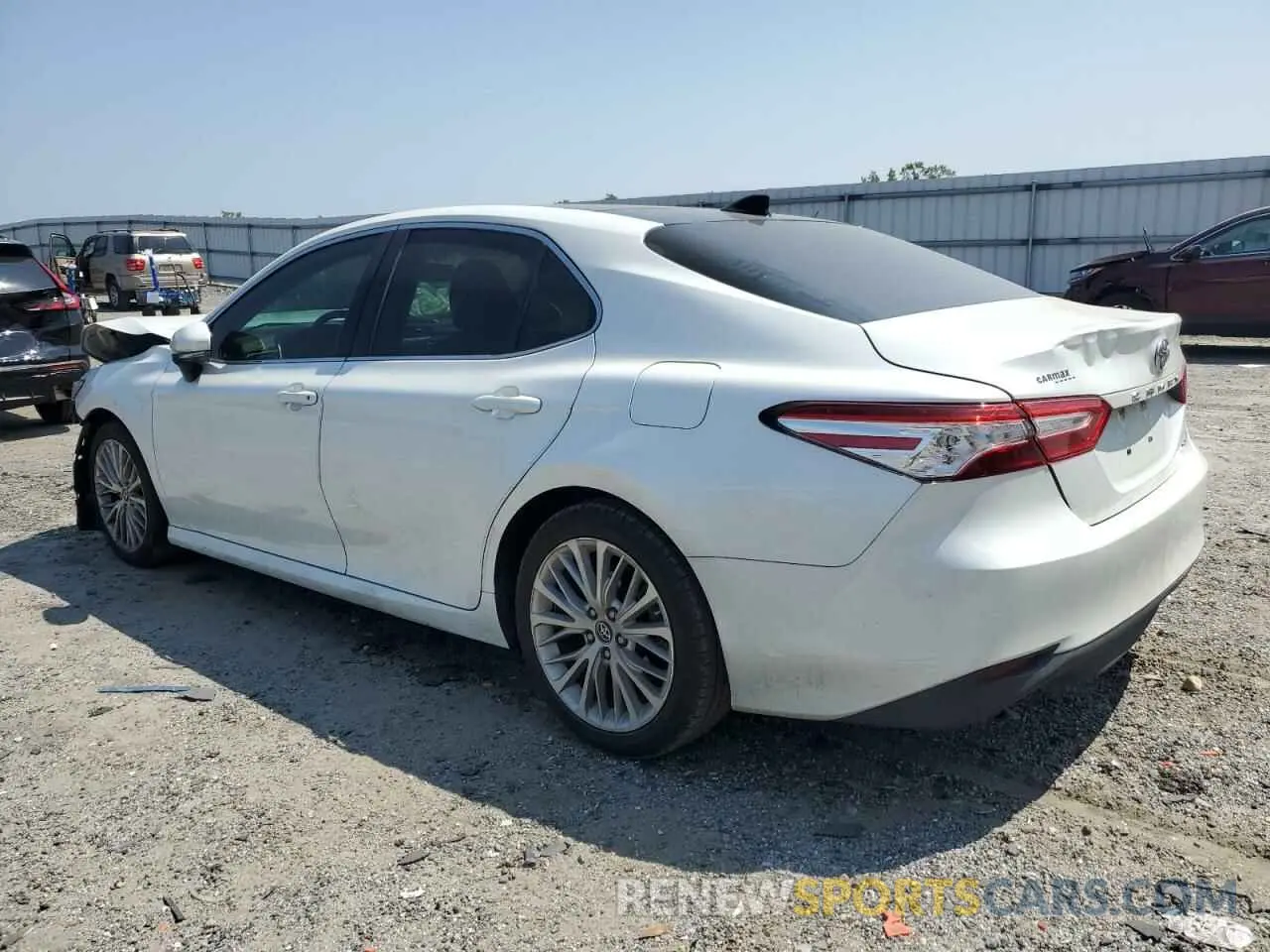 2 Photograph of a damaged car 4T1B11HK1KU829233 TOYOTA CAMRY 2019