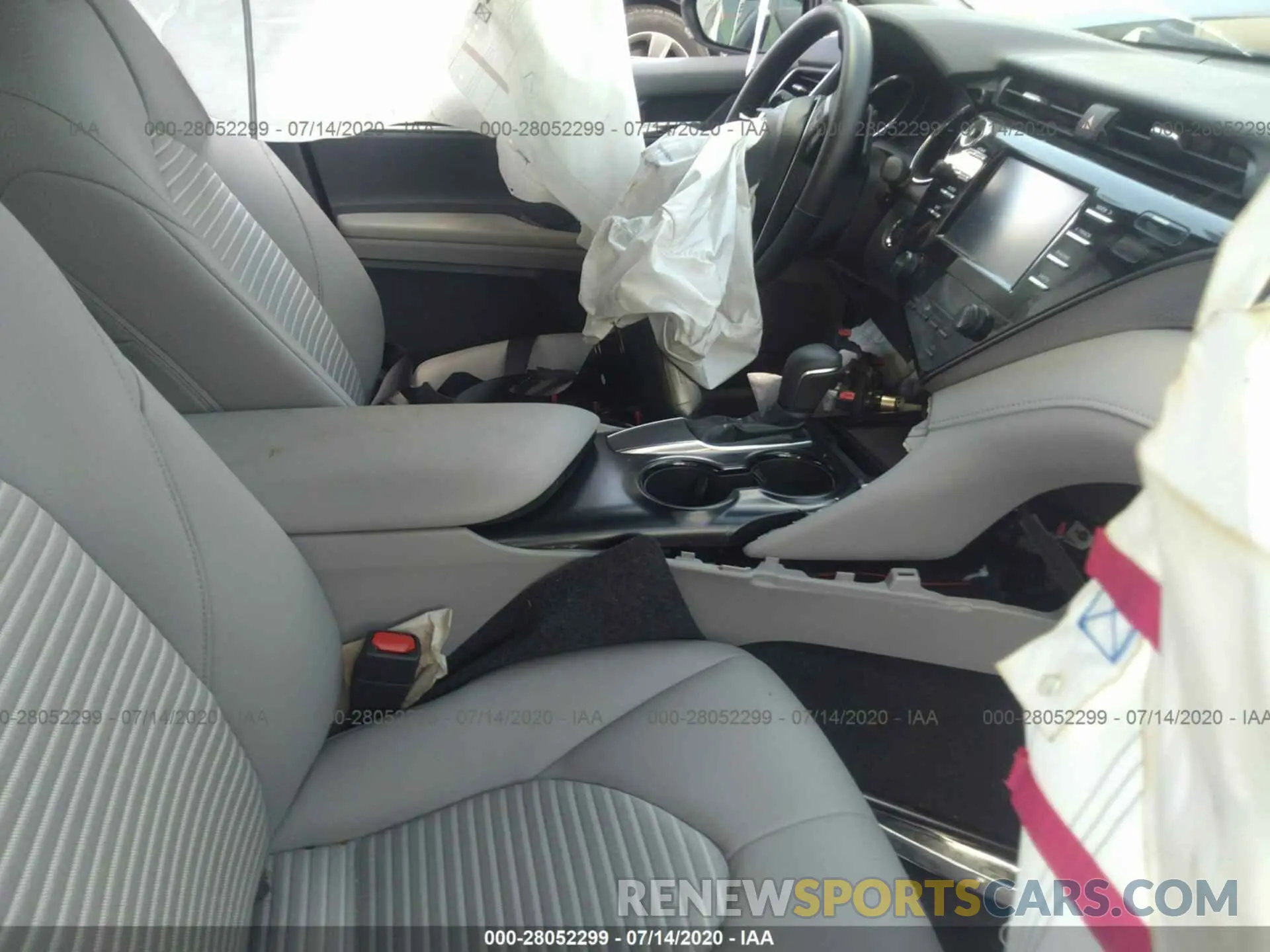 5 Photograph of a damaged car 4T1B11HK1KU843343 TOYOTA CAMRY 2019