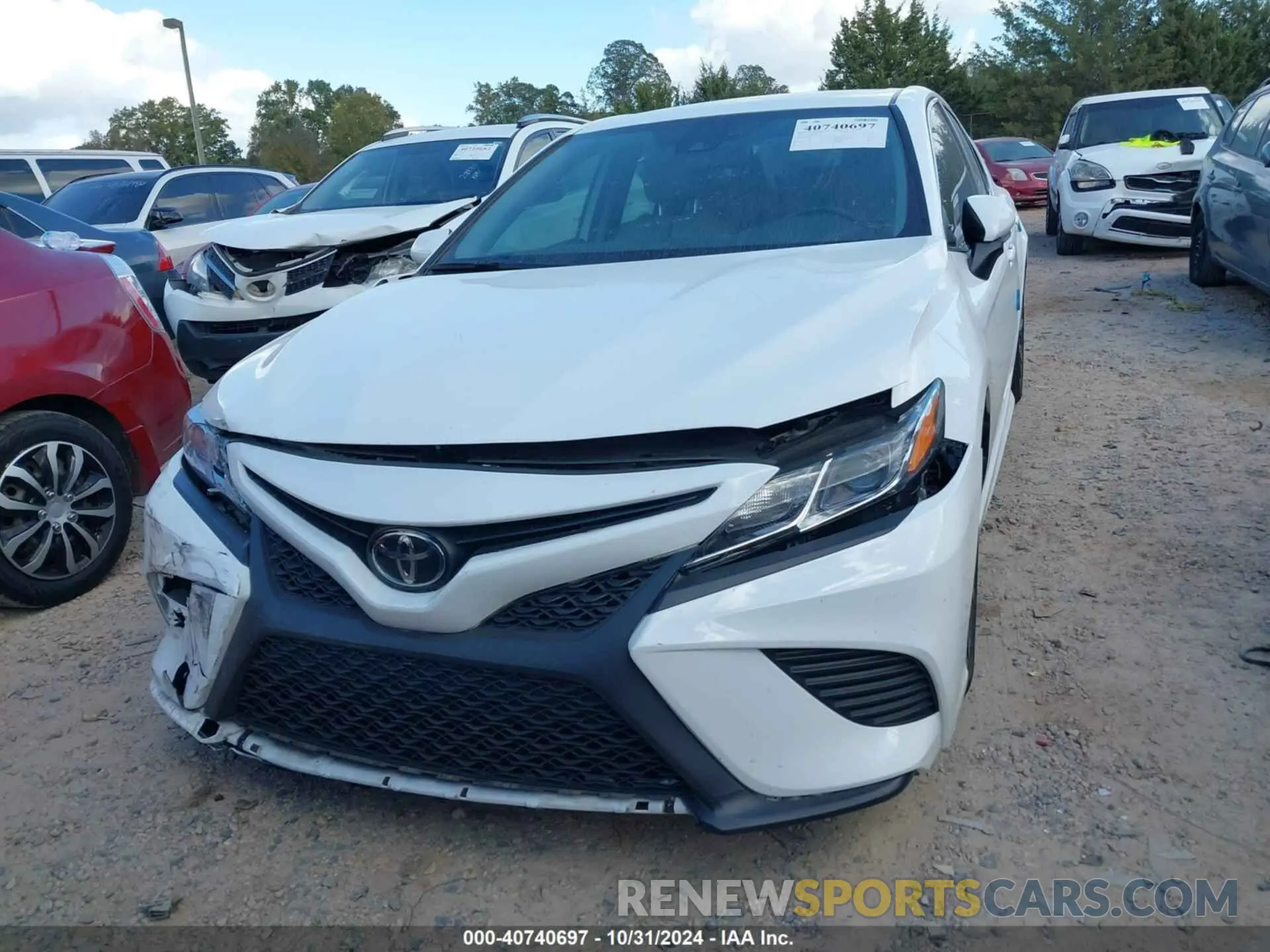 12 Фотография поврежденного автомобиля 4T1B11HK1KU855430 TOYOTA CAMRY 2019