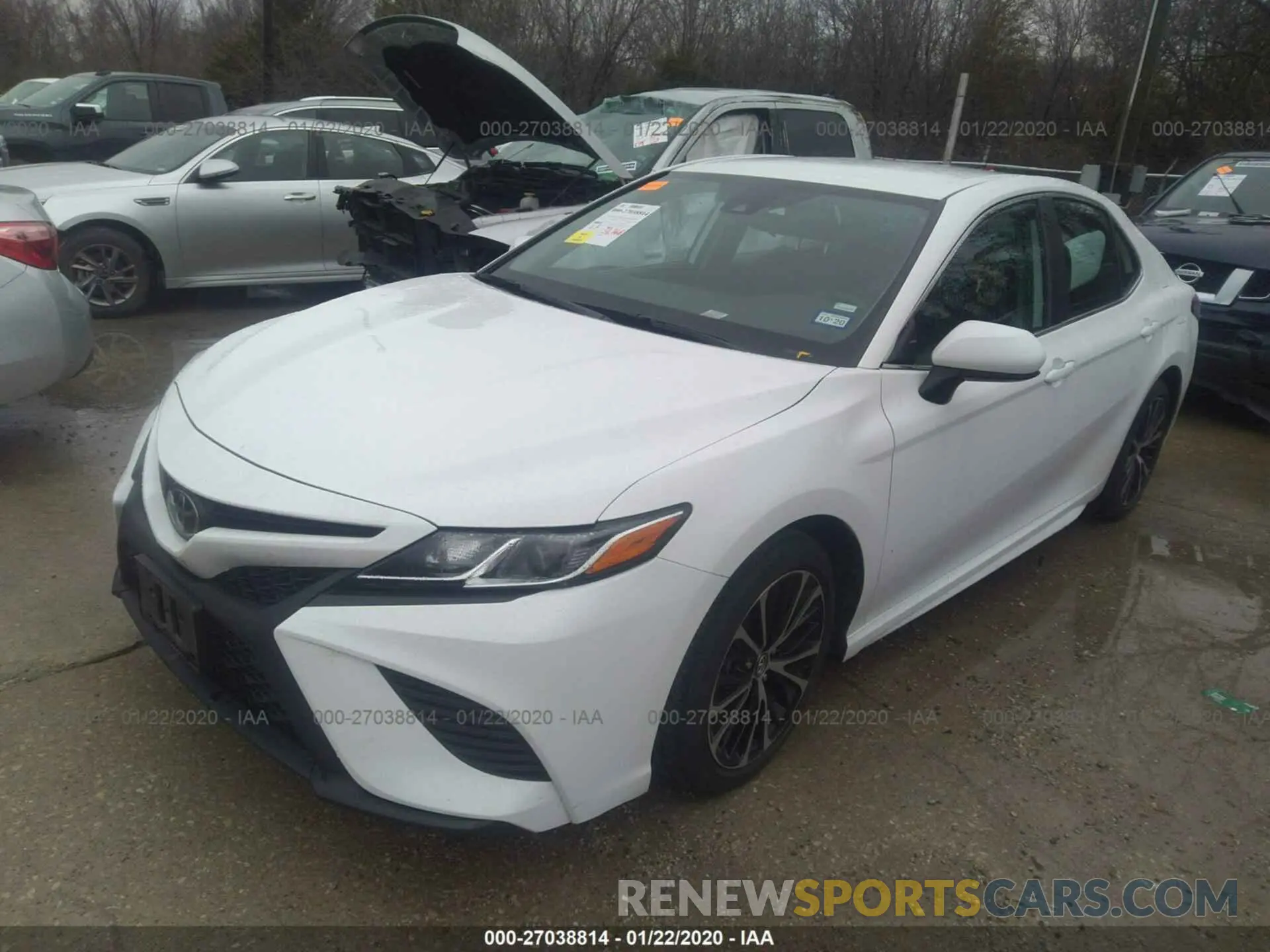 2 Photograph of a damaged car 4T1B11HK2KU172555 TOYOTA CAMRY 2019