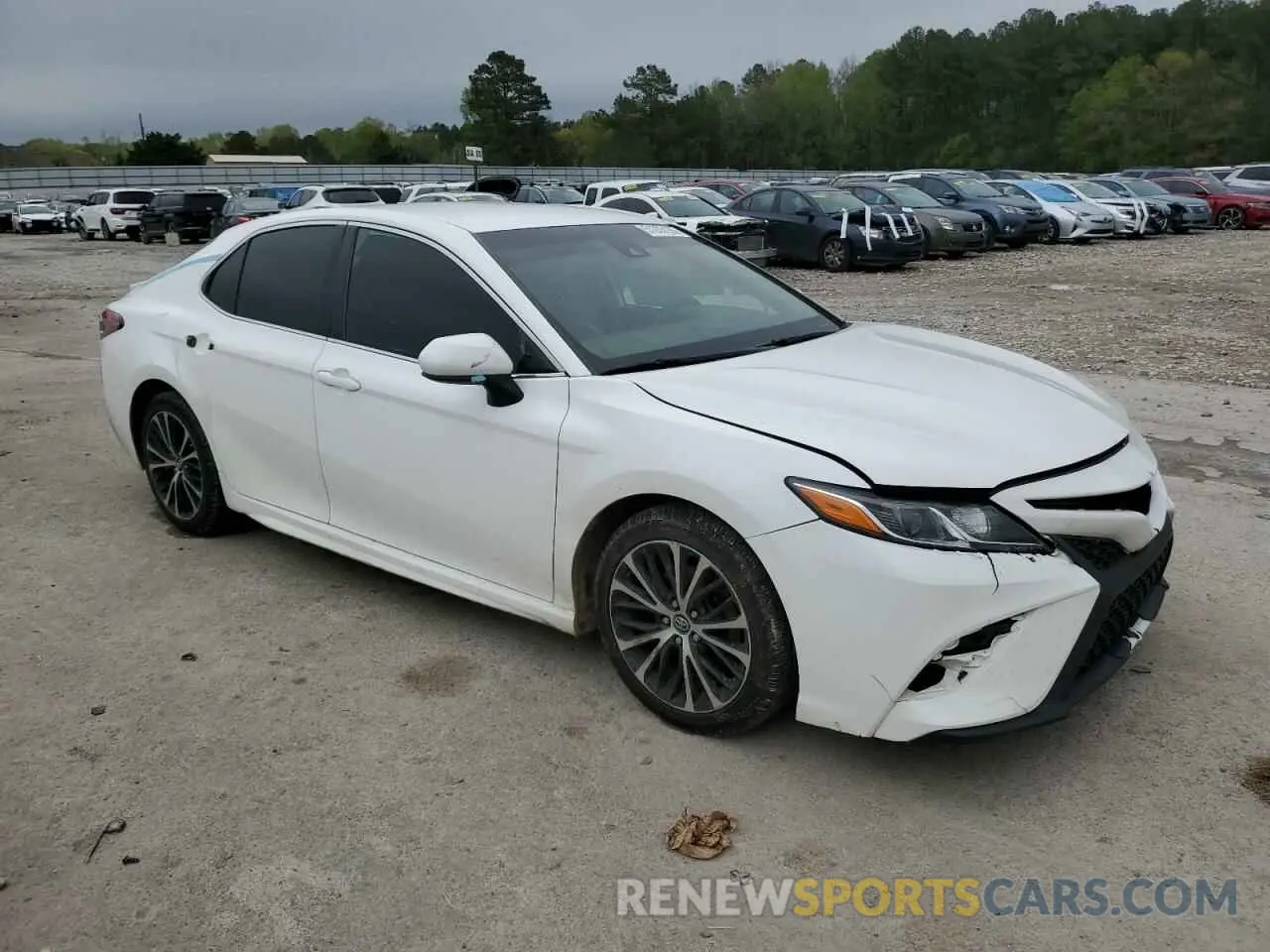 4 Photograph of a damaged car 4T1B11HK2KU176301 TOYOTA CAMRY 2019