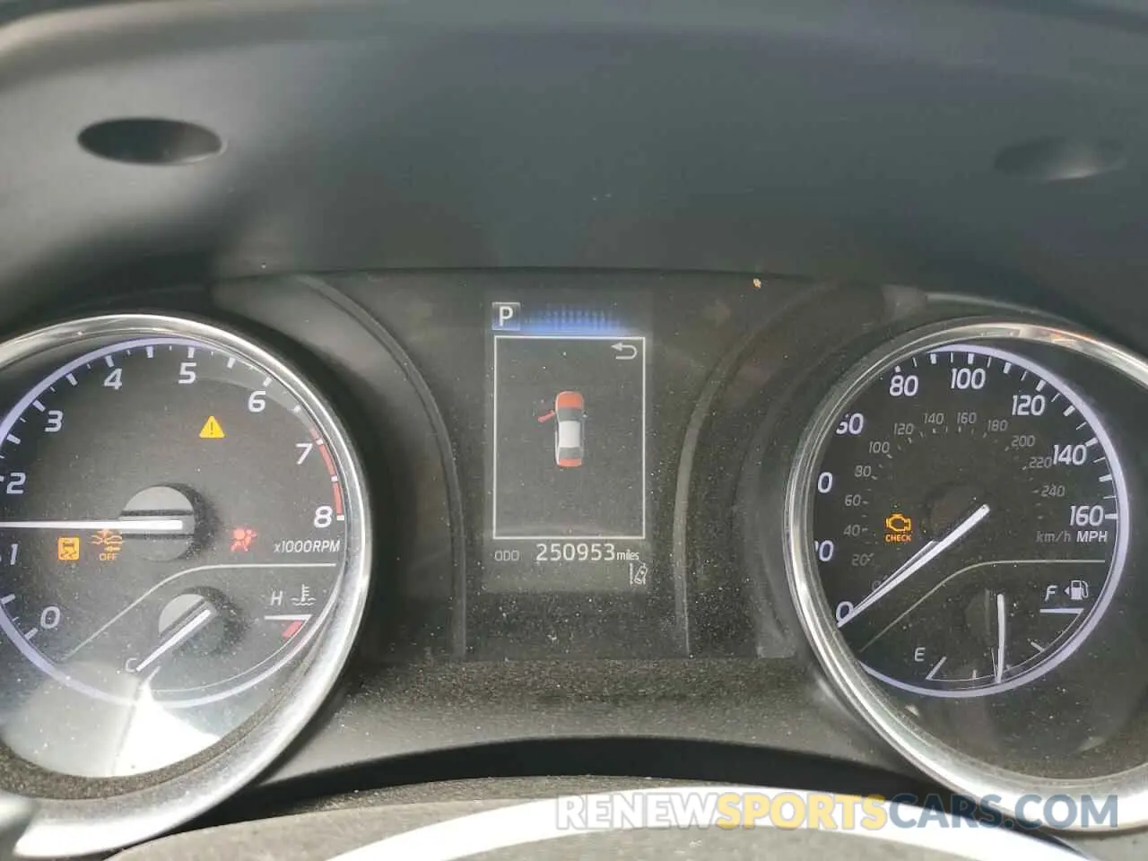 9 Photograph of a damaged car 4T1B11HK2KU176301 TOYOTA CAMRY 2019