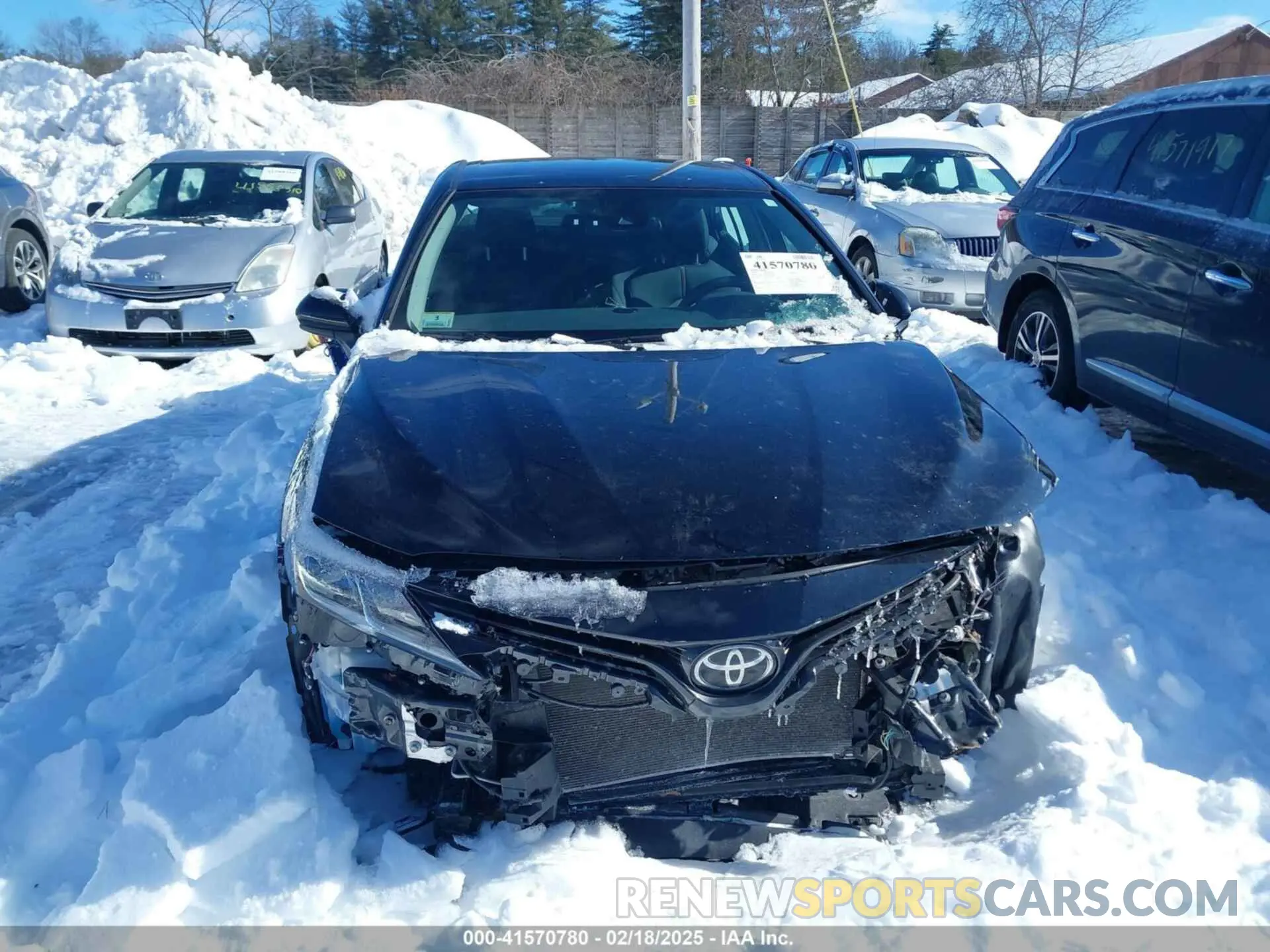 12 Photograph of a damaged car 4T1B11HK2KU185077 TOYOTA CAMRY 2019