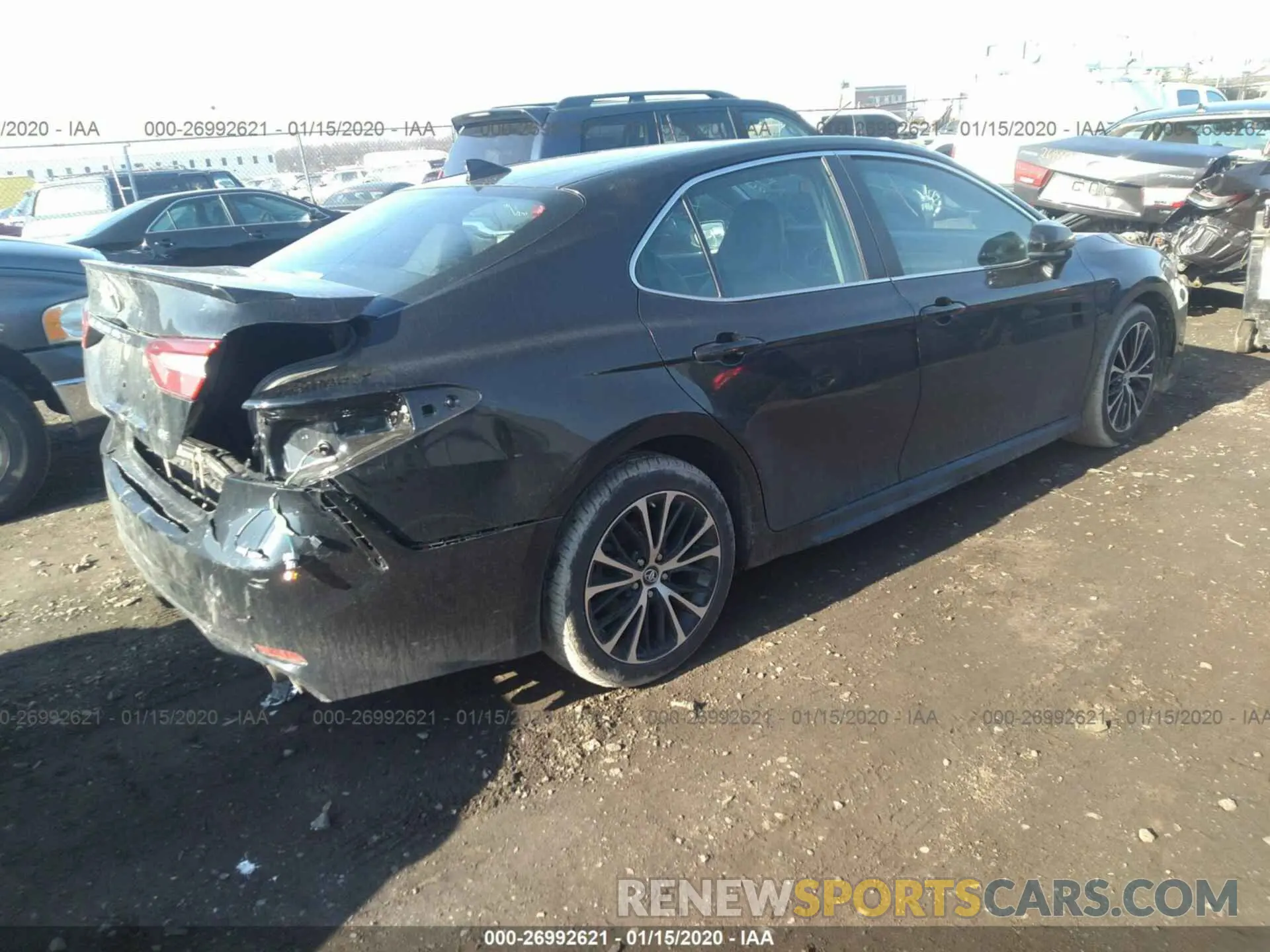 4 Photograph of a damaged car 4T1B11HK2KU216165 TOYOTA CAMRY 2019