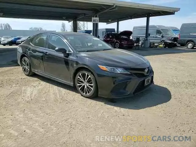 10 Photograph of a damaged car 4T1B11HK2KU222161 TOYOTA CAMRY 2019