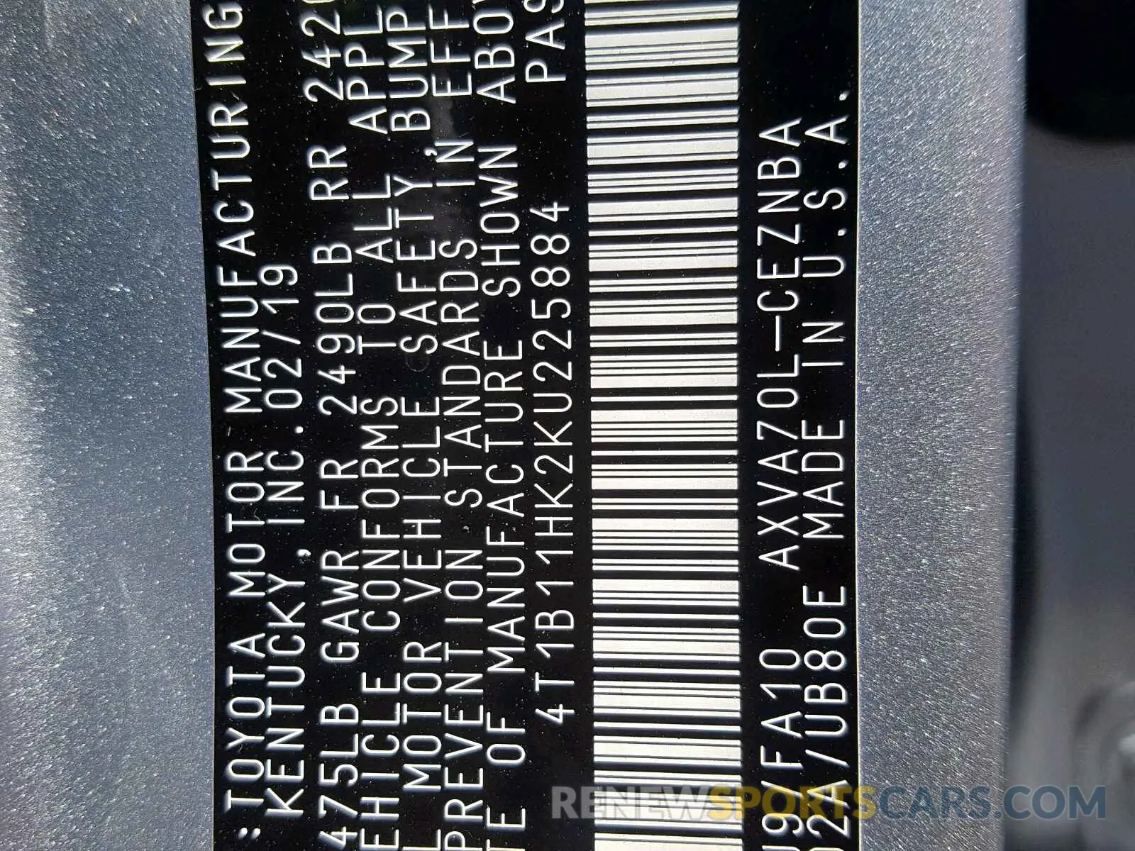 10 Photograph of a damaged car 4T1B11HK2KU225884 TOYOTA CAMRY 2019