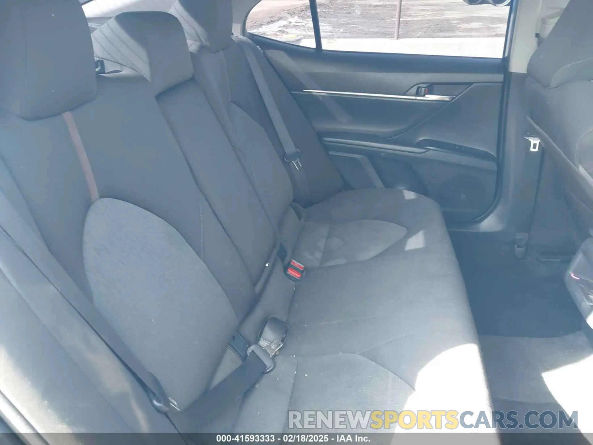 8 Фотография поврежденного автомобиля 4T1B11HK2KU229031 TOYOTA CAMRY 2019