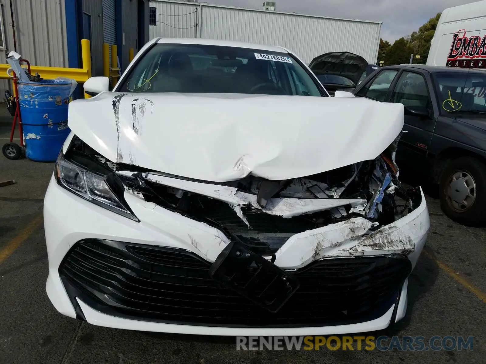 9 Photograph of a damaged car 4T1B11HK2KU230616 TOYOTA CAMRY 2019