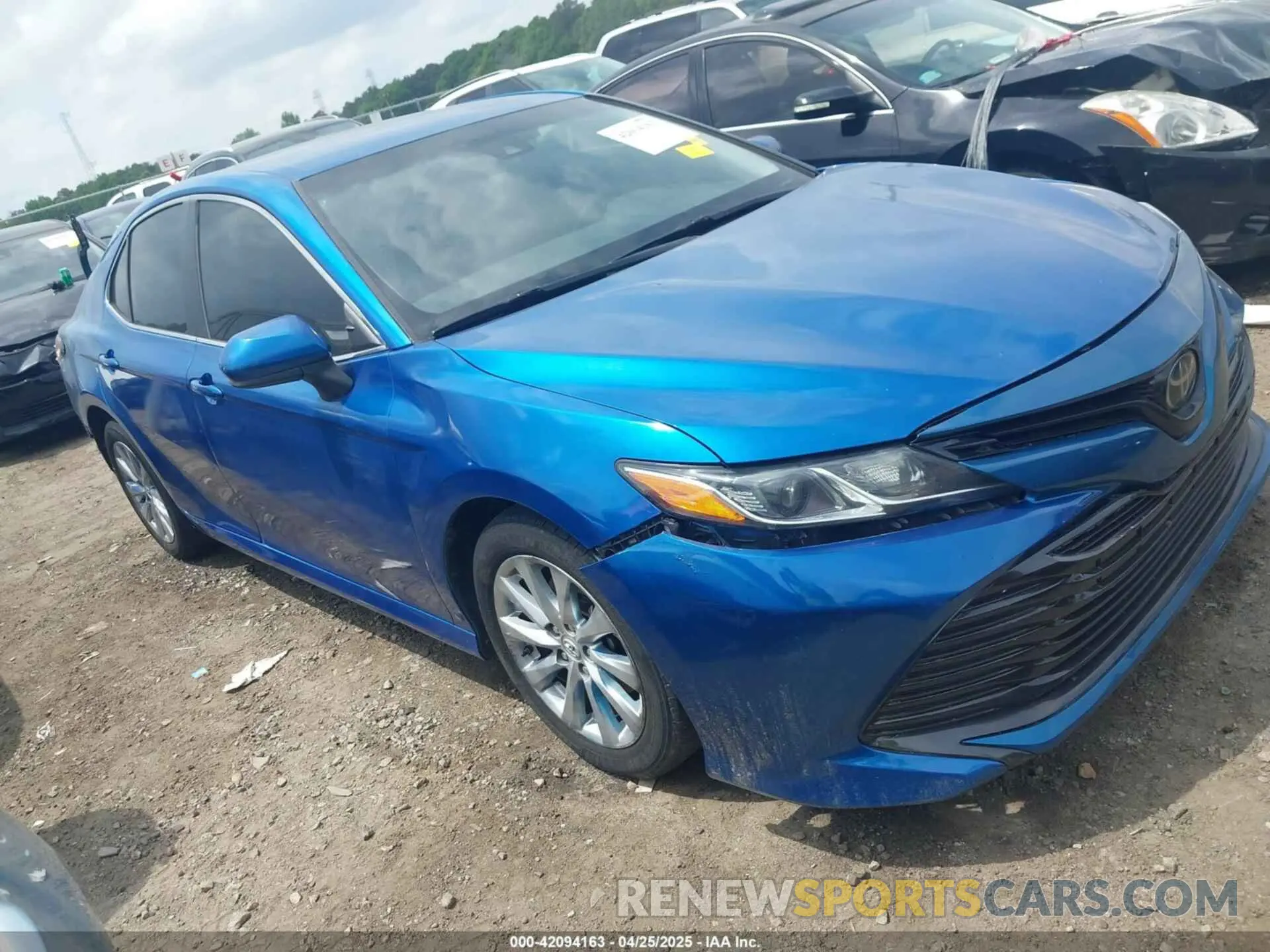 1 Фотография поврежденного автомобиля 4T1B11HK2KU238232 TOYOTA CAMRY 2019