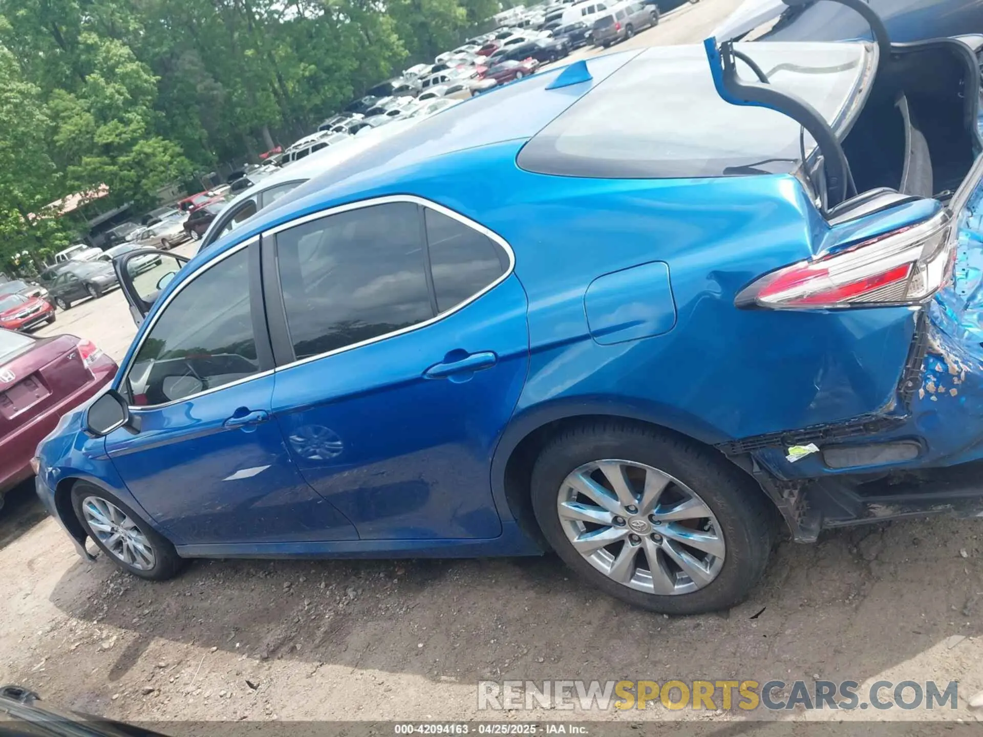 14 Фотография поврежденного автомобиля 4T1B11HK2KU238232 TOYOTA CAMRY 2019