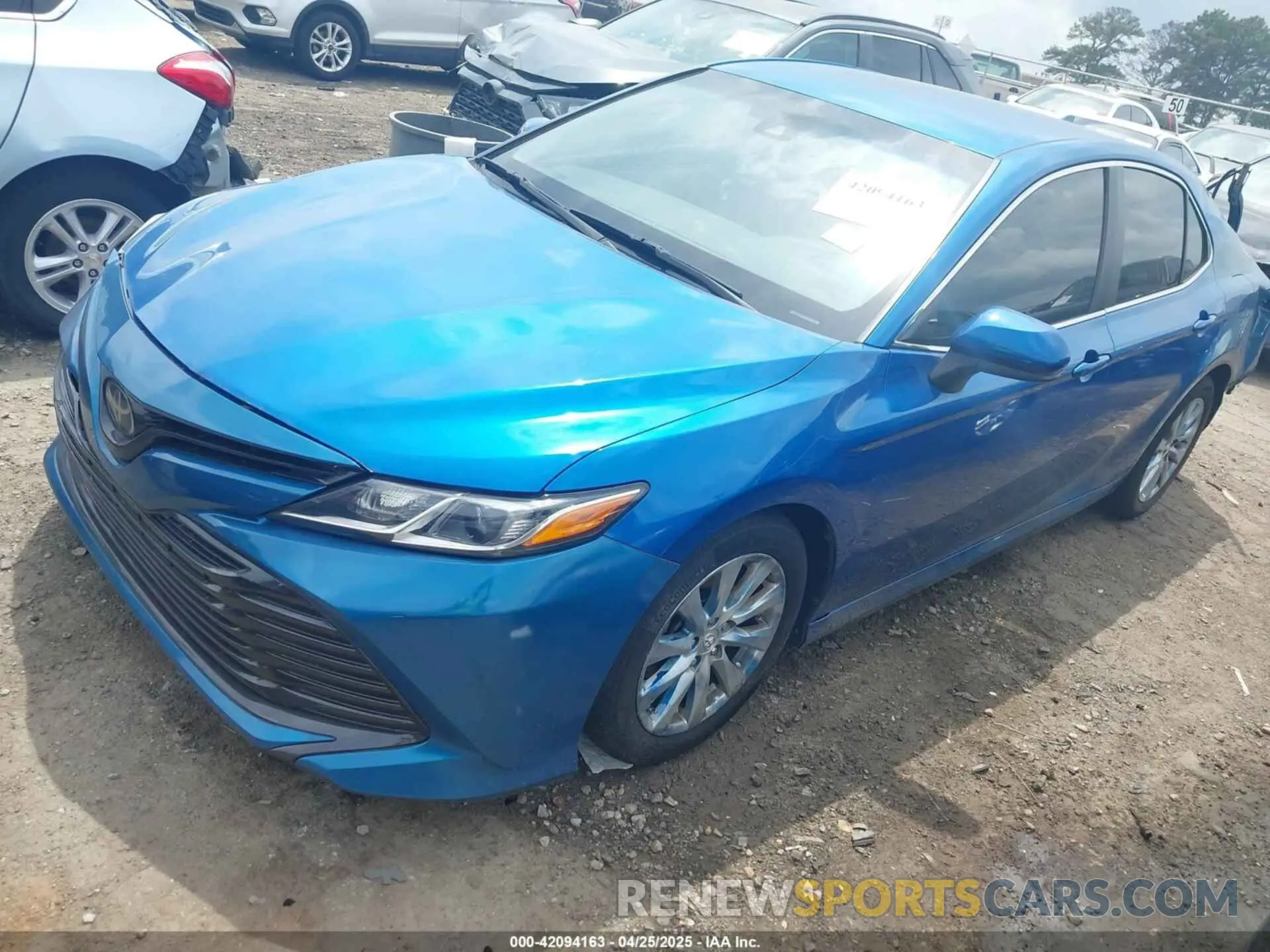 2 Фотография поврежденного автомобиля 4T1B11HK2KU238232 TOYOTA CAMRY 2019