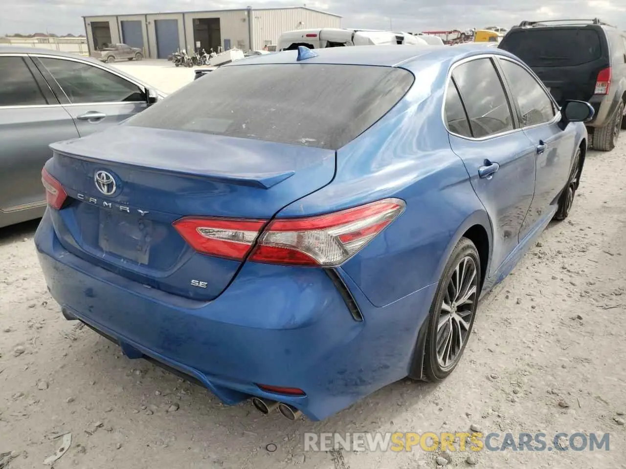 4 Photograph of a damaged car 4T1B11HK2KU241793 TOYOTA CAMRY 2019
