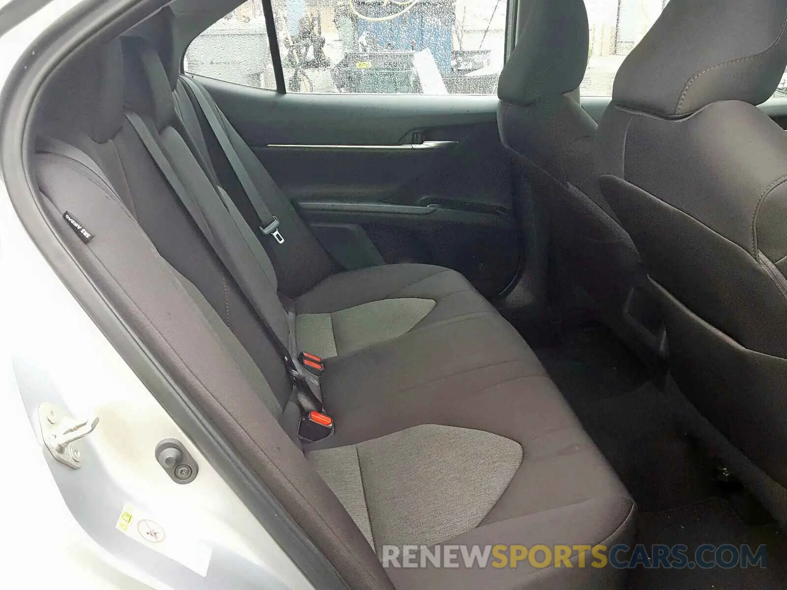 6 Photograph of a damaged car 4T1B11HK2KU242183 TOYOTA CAMRY 2019