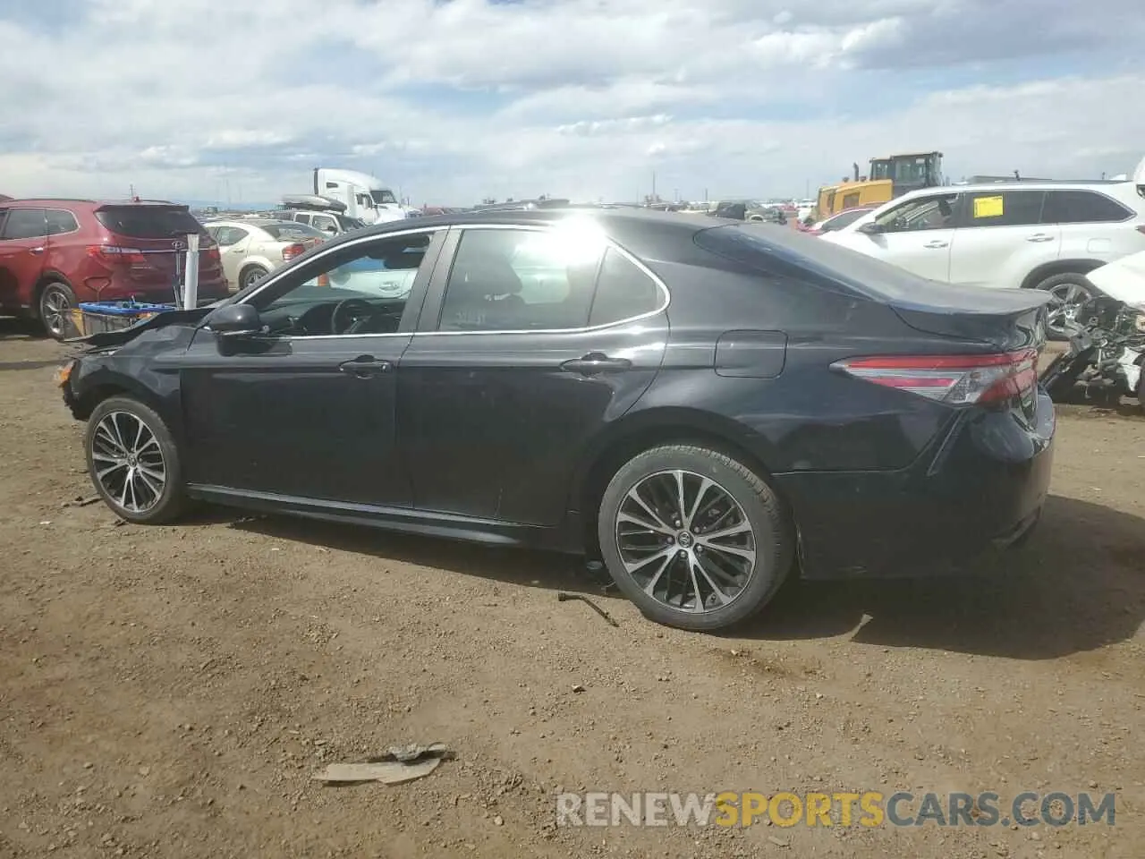 2 Фотография поврежденного автомобиля 4T1B11HK2KU244113 TOYOTA CAMRY 2019